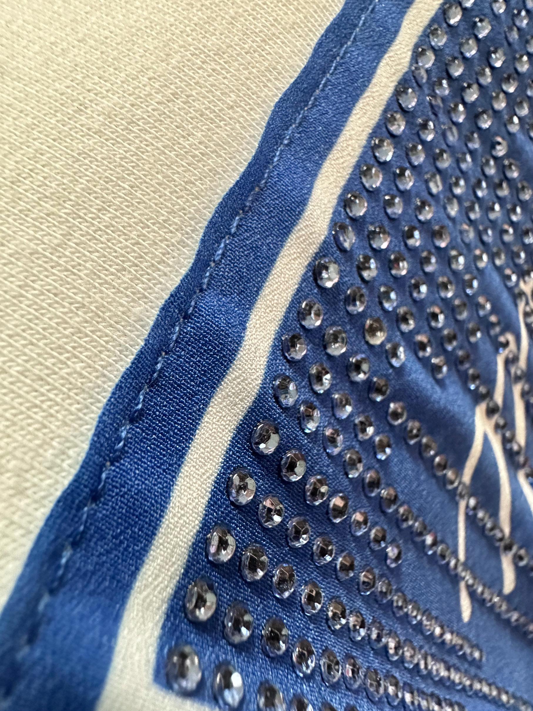 Tesettür giyim MAVİ YAZI VE TAŞ BASKILI ETEKLİ EŞOFMAN TAKIM 43692