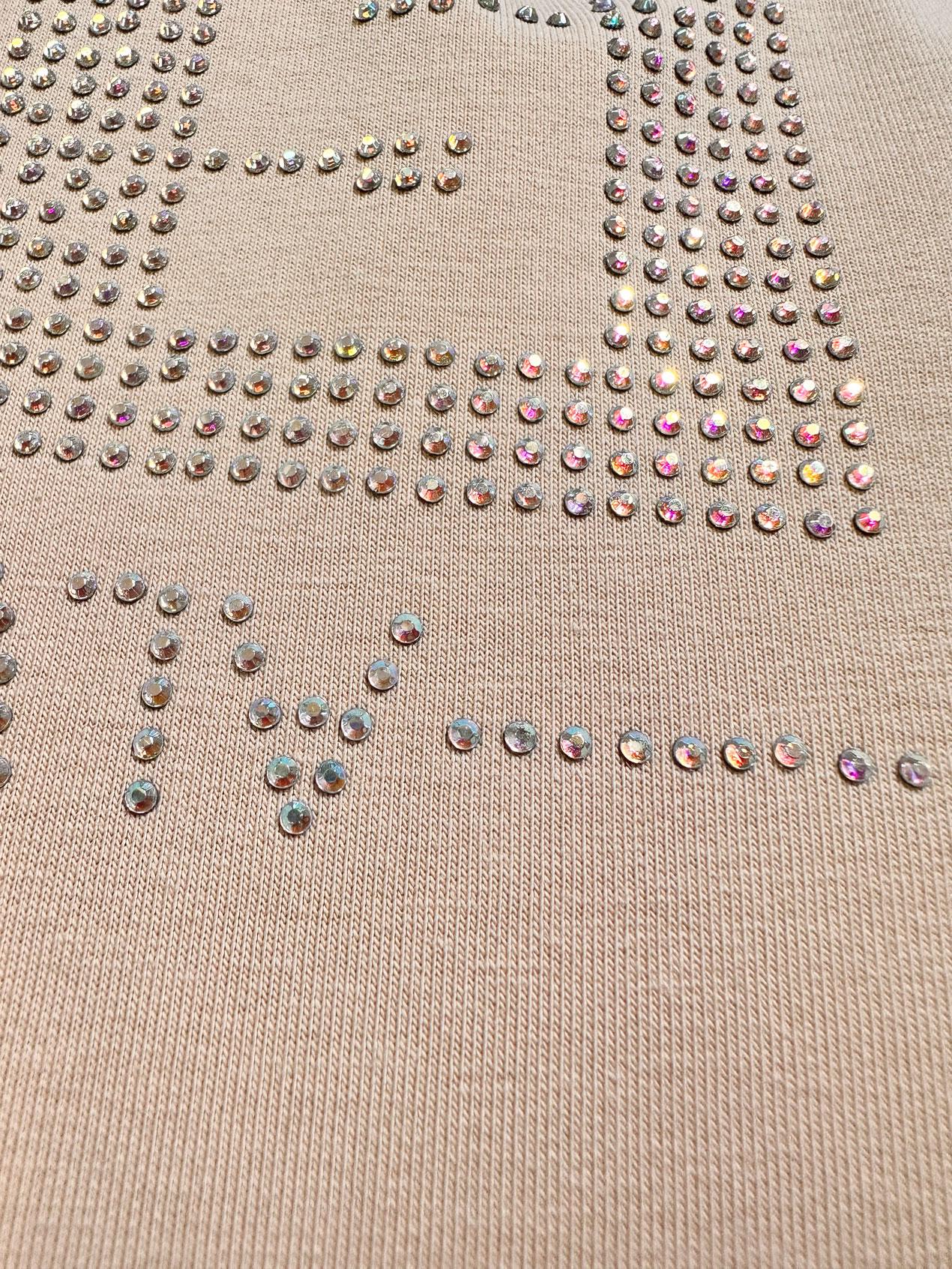 Tesettür giyim BEJ YAZI BASKILI BAĞCIK DETAYLI EŞOFMAN ELBİSE 43693