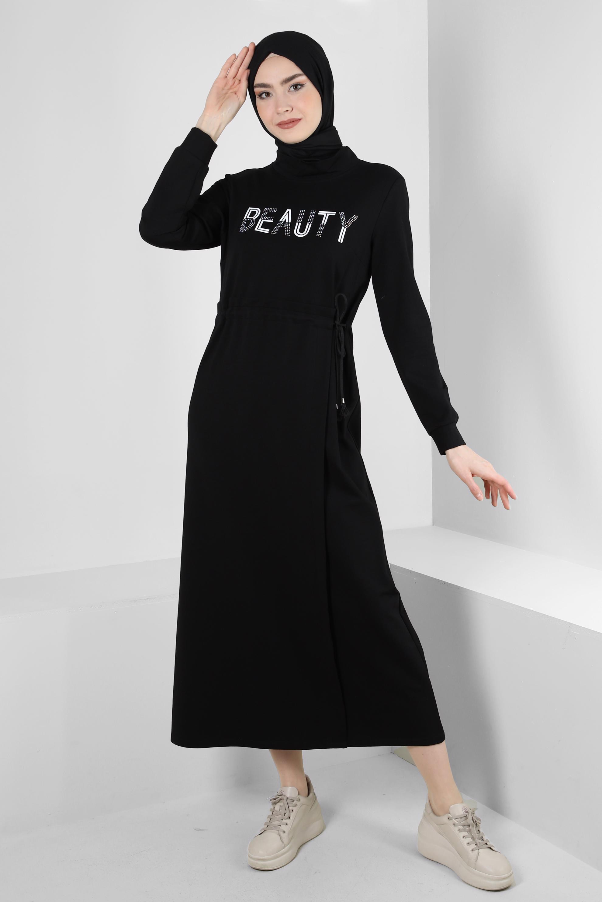 Tesettür giyim SİYAH YAZI BASKILI BELİ BÜZGÜLÜ EŞOFMAN ELBİSE 43694