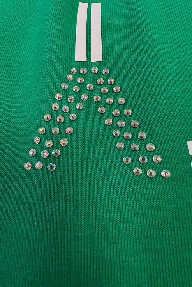 Tesettür giyim YEŞİL YAZI BASKILI BELİ BÜZGÜLÜ EŞOFMAN ELBİSE 43694 - ALVİNA