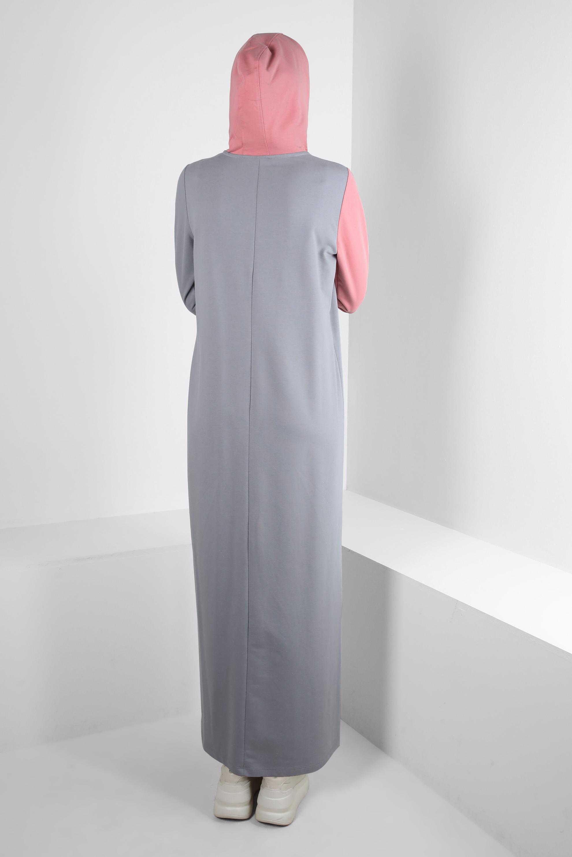 Tesettür giyim GRİ İKİ RENKLİ KAPÜŞONLU EŞOFMAN ELBİSE 43695