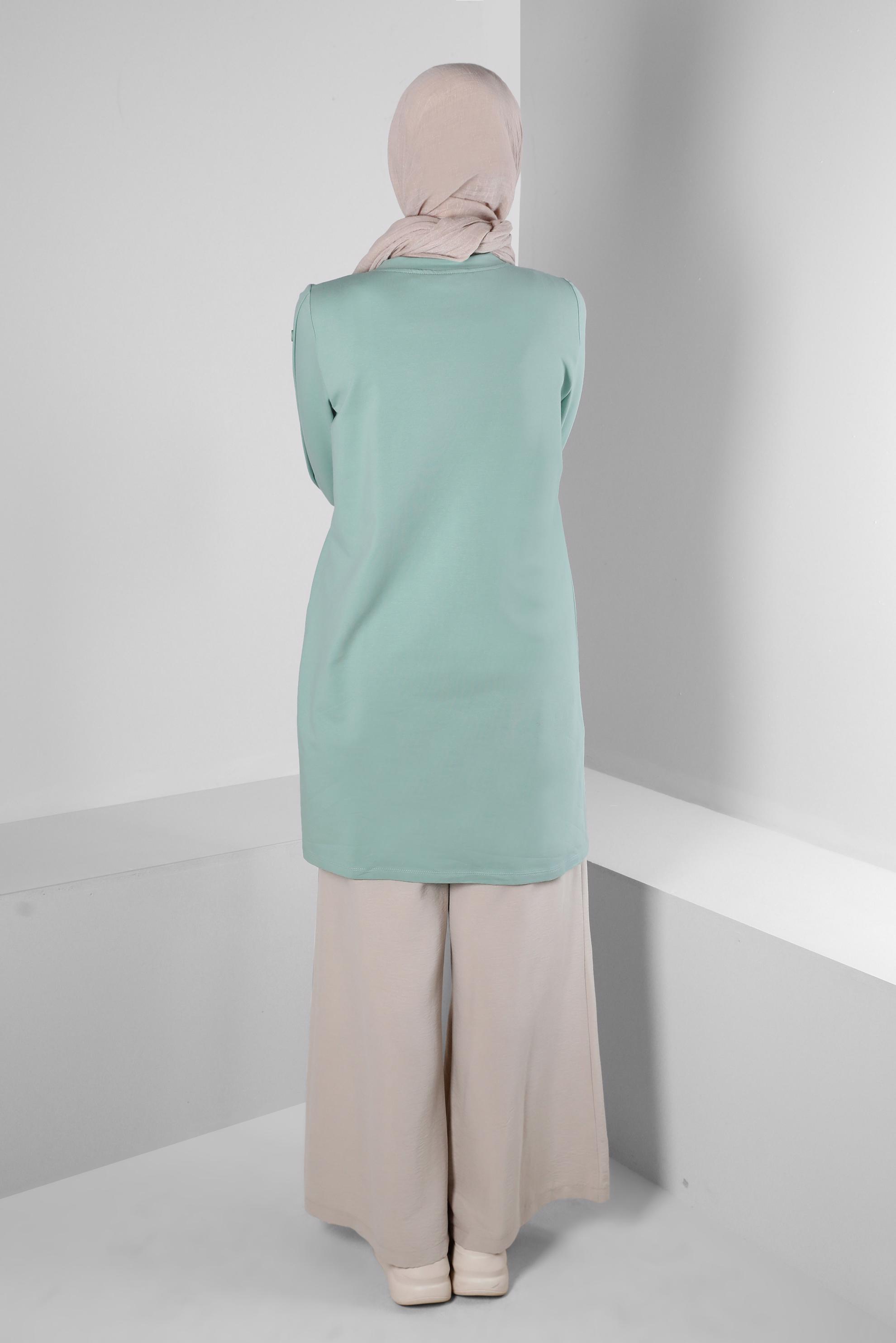 Tesettür giyim YEŞİL YANI BAĞLAMA DETAYLI DÜĞMELİ EŞOFMAN TUNİK 43697