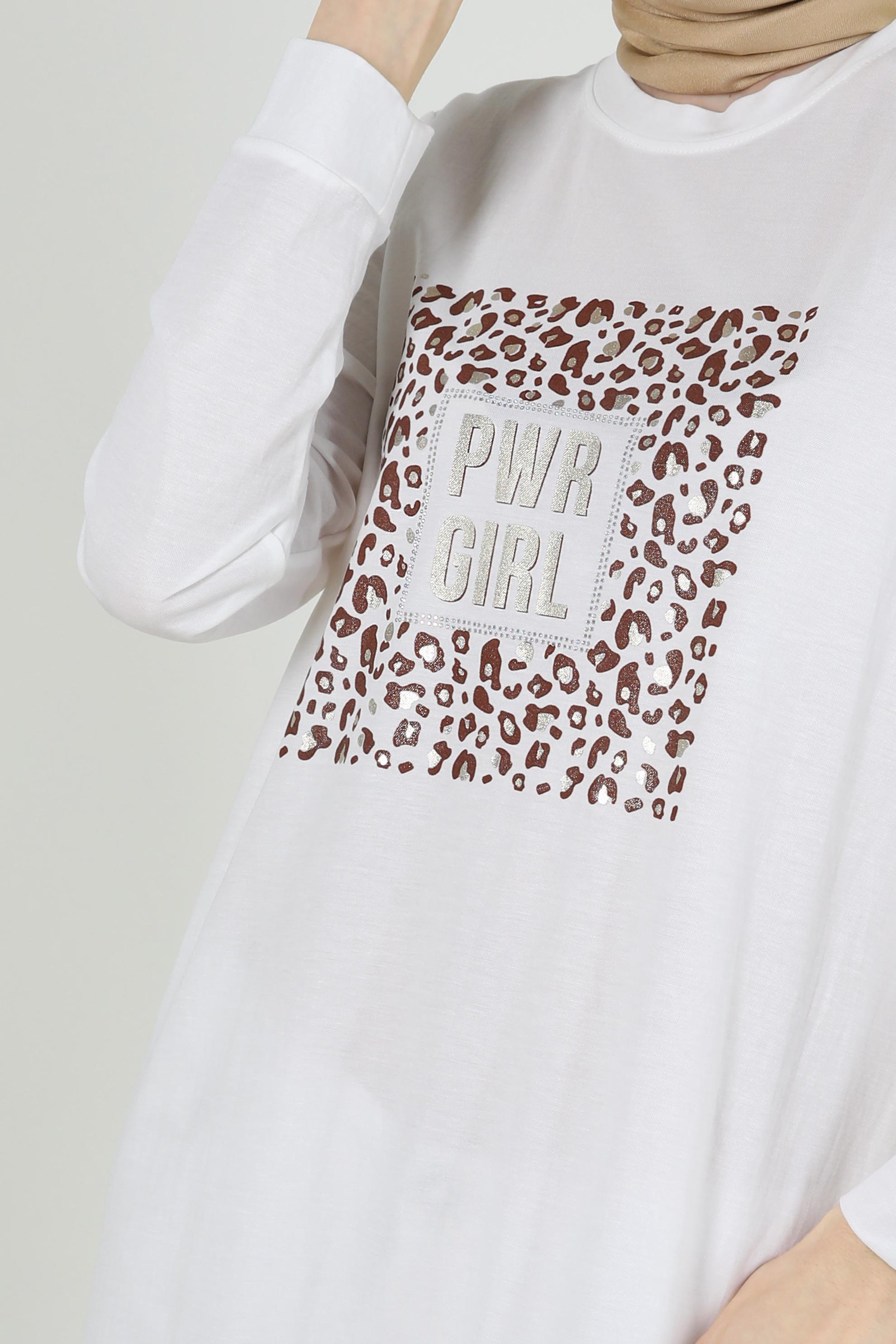 Tesettür giyim BEYAZ LEOPAR DESENLİ YAZI BASKILI EŞOFMAN TUNİK 43700