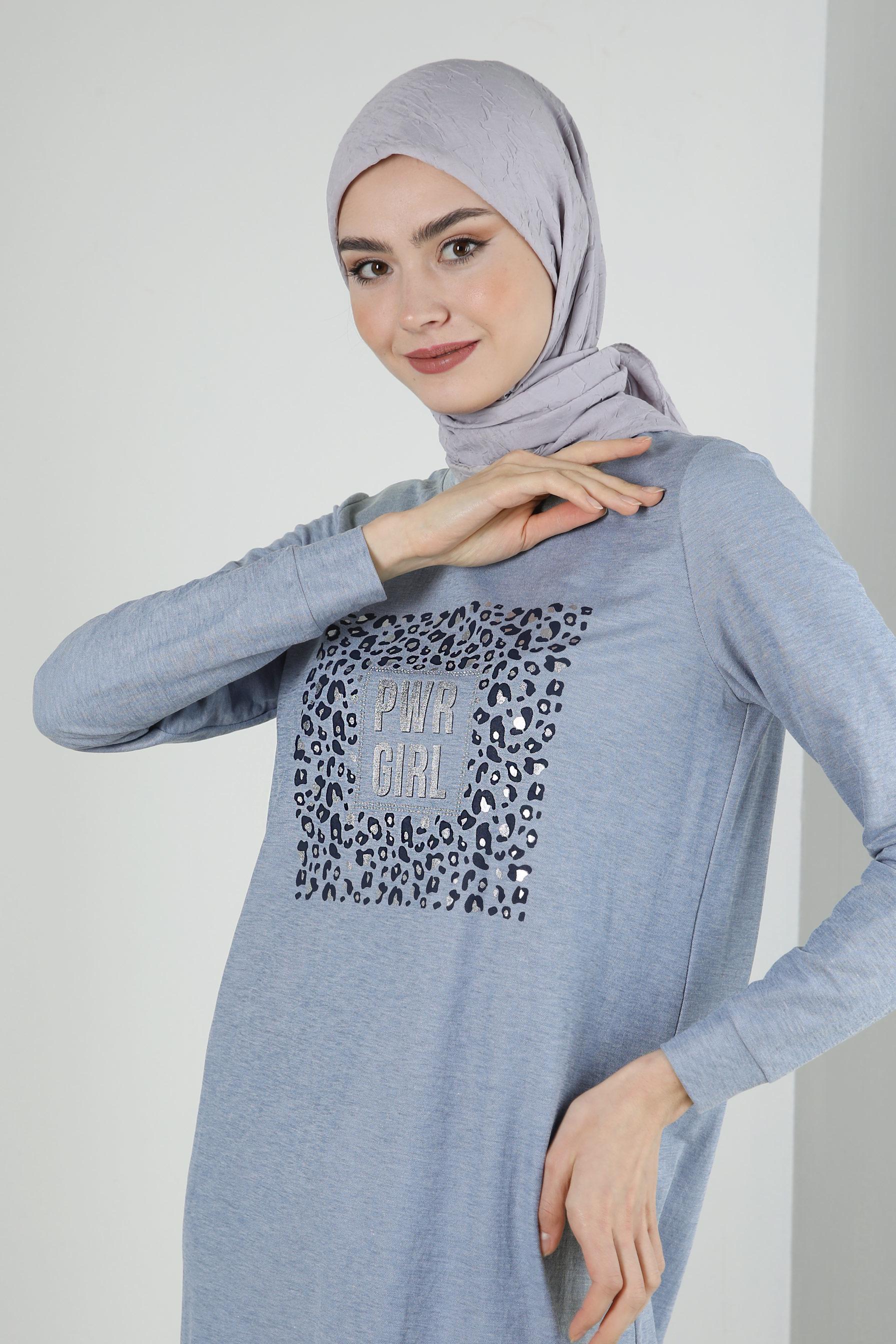 Tesettür giyim MAVİ LEOPAR DESENLİ YAZI BASKILI EŞOFMAN TUNİK 43700