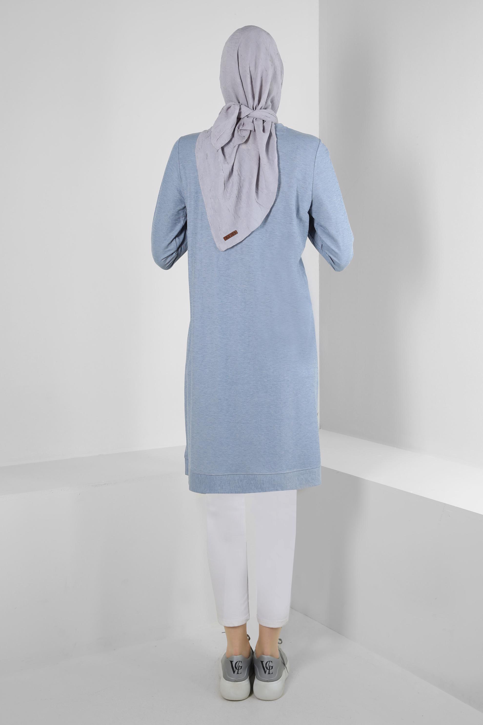 Tesettür giyim MAVİ LEOPAR DESENLİ YAZI BASKILI EŞOFMAN TUNİK 43700