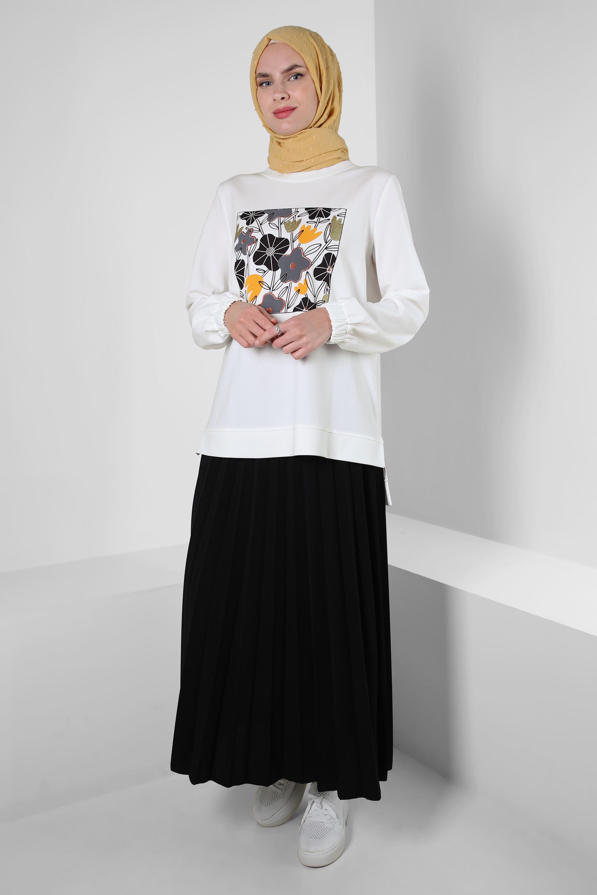 Tesettür giyim SİYAH BASKILI PİLİSELİ ETEKLİ EŞOFMAN TAKIM 43723