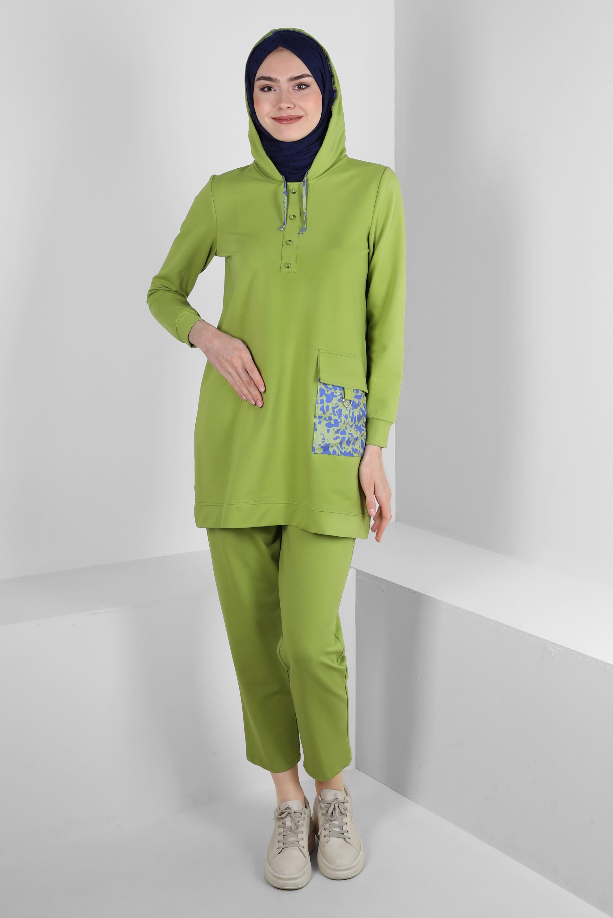 Tesettür giyim YEŞİL KAPÜŞONLU PANTOLONLU EŞOFMAN TAKIMI 43728