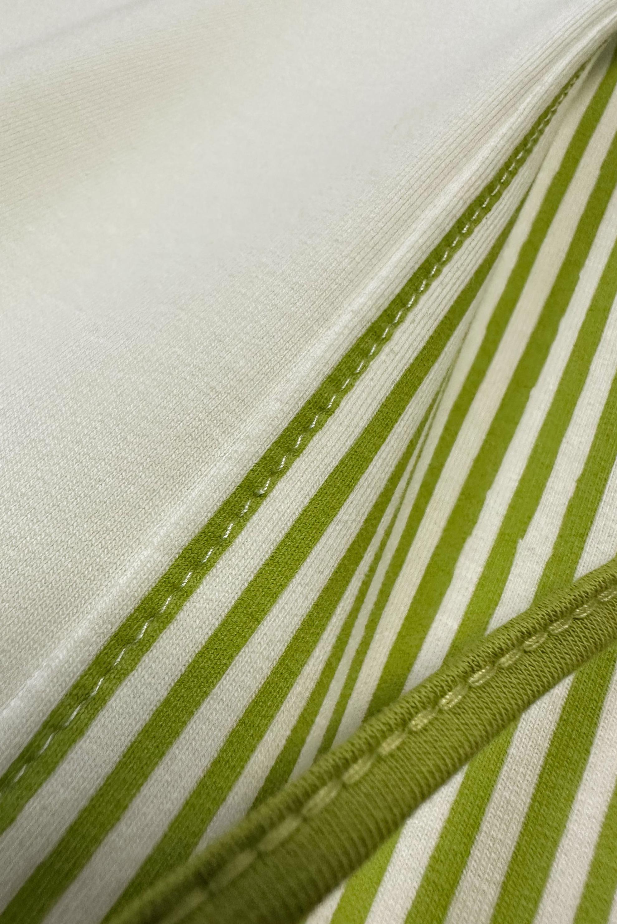 Tesettür giyim BEYAZ ÇİZGİ DETAYLI YAKASI BÜZGÜLÜ EŞOFMAN TUNİK 43785