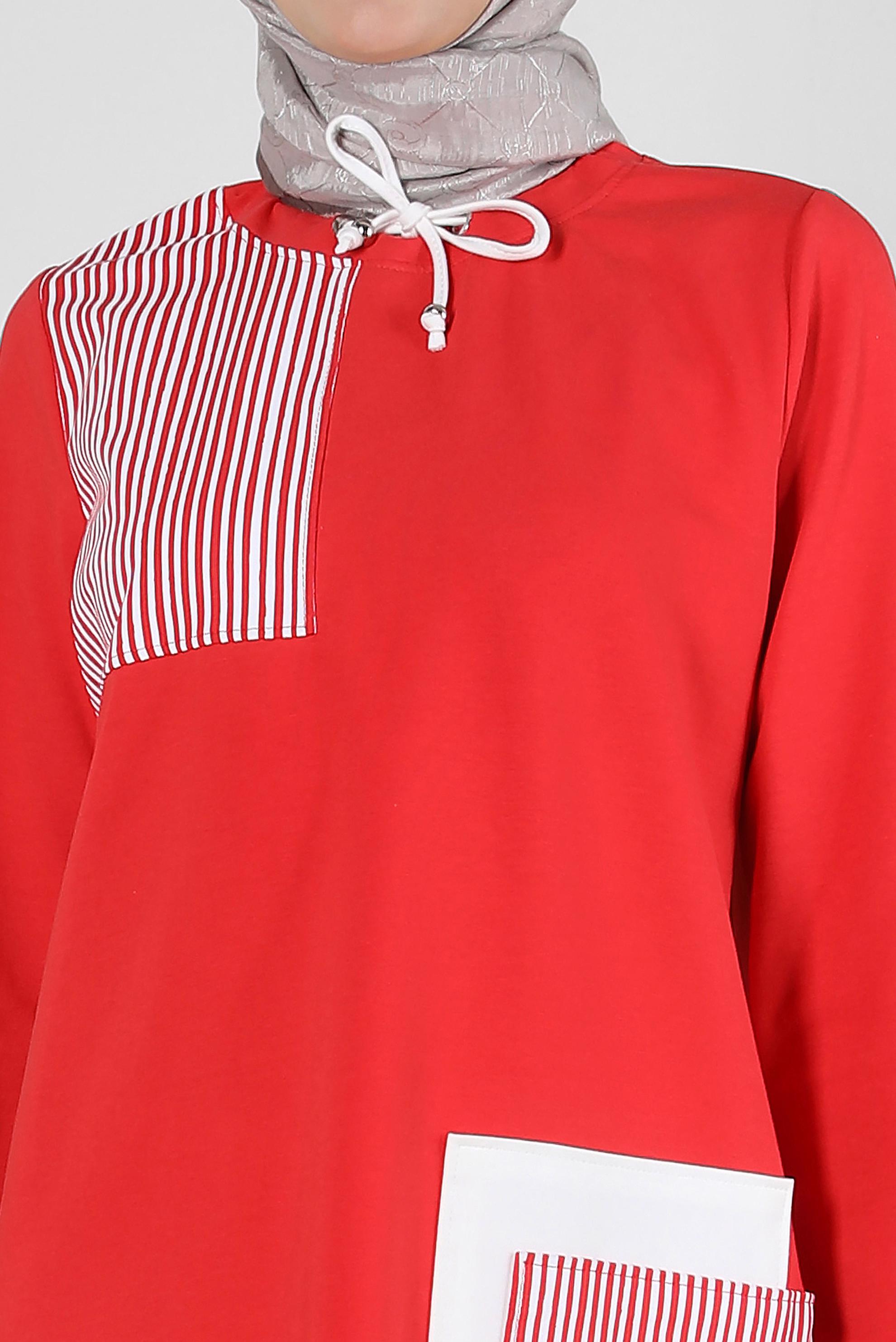 Tesettür giyim KIRMIZI ÇİZGİ DETAYLI YAKASI BÜZGÜLÜ EŞOFMAN TUNİK 43785