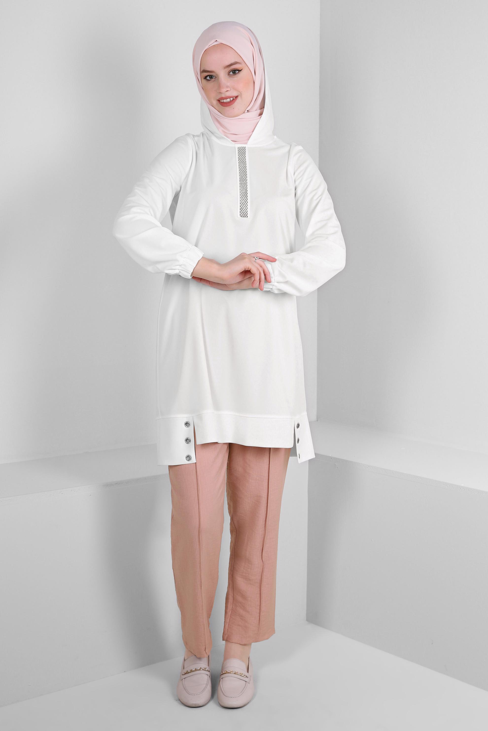 Tesettür giyim BEYAZ KAPÜŞONLU TAŞ BASKILI EŞOFMAN TUNİK 43786