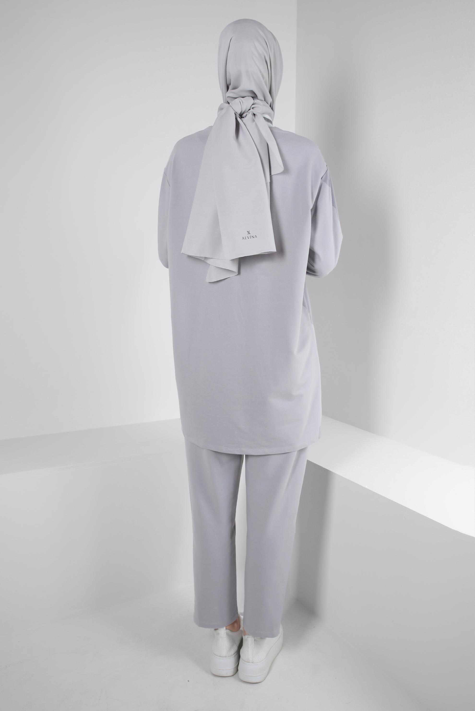 Tesettür giyim GRİ MANŞETLERİ LASTİKLİ İKİLİ EŞOFMAN TAKIM 43787