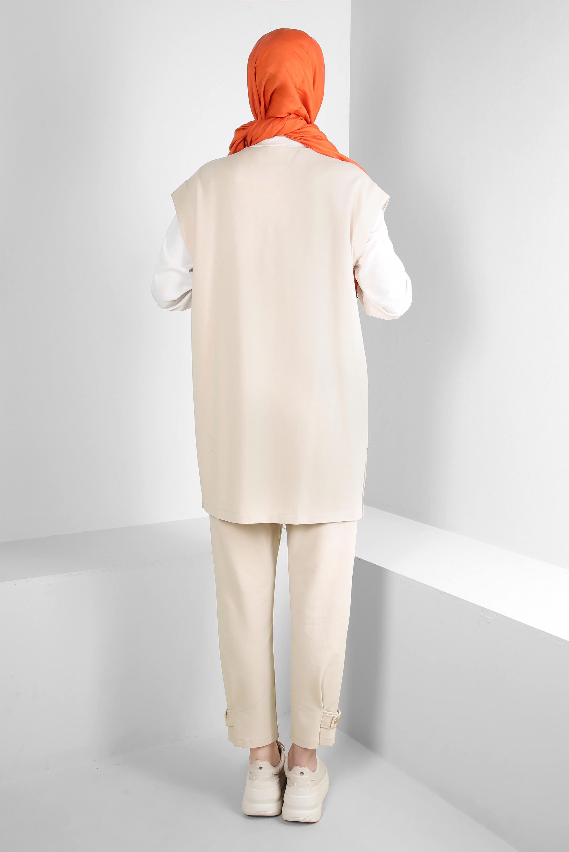 Hijab clothing BEIGE STRIPED TRACKSUIT SET WITH SWEATER 43805