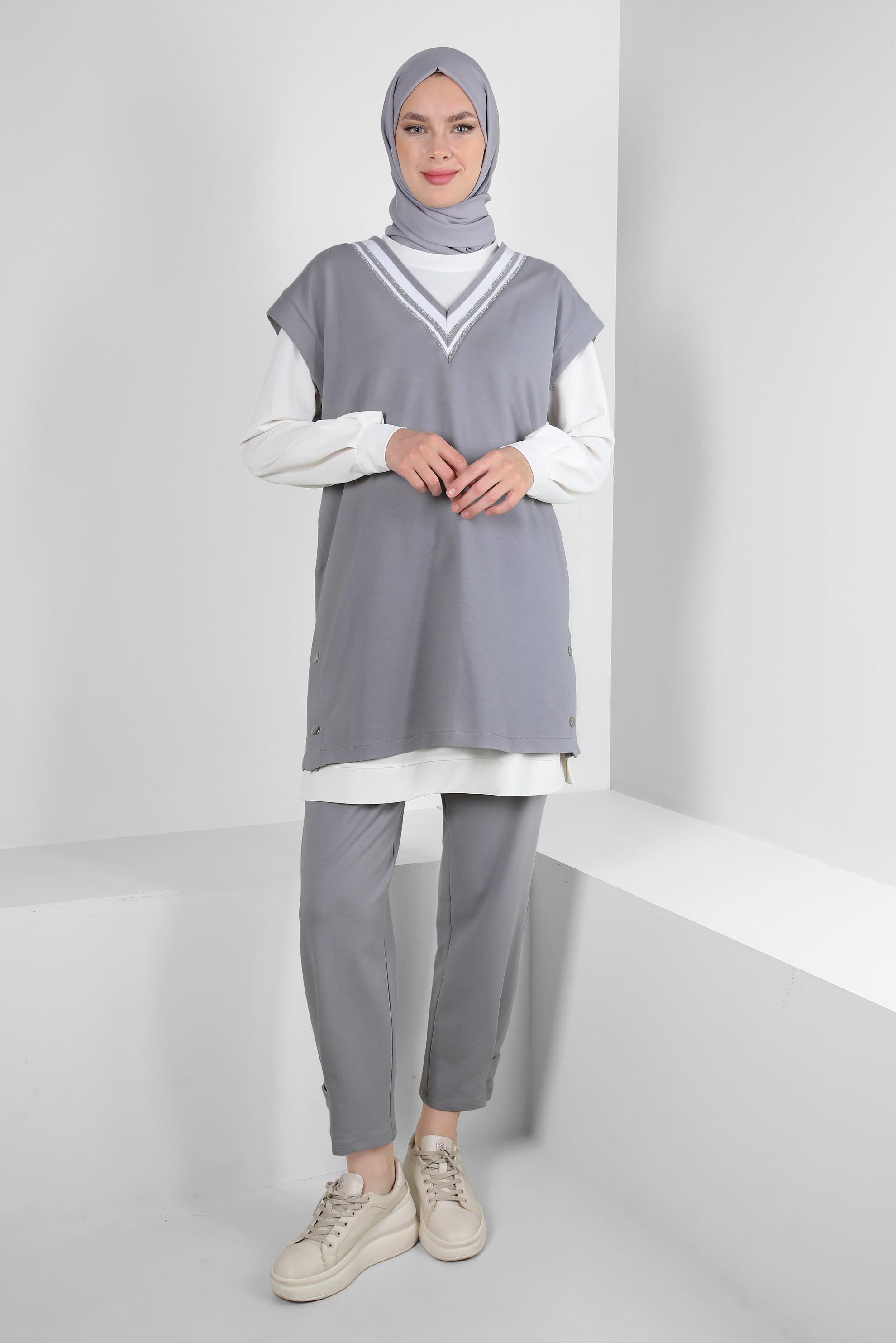 Tesettür giyim GRİ ŞERİT DETAYLI SÜVETERLİ EŞOFMAN TAKIM 43805