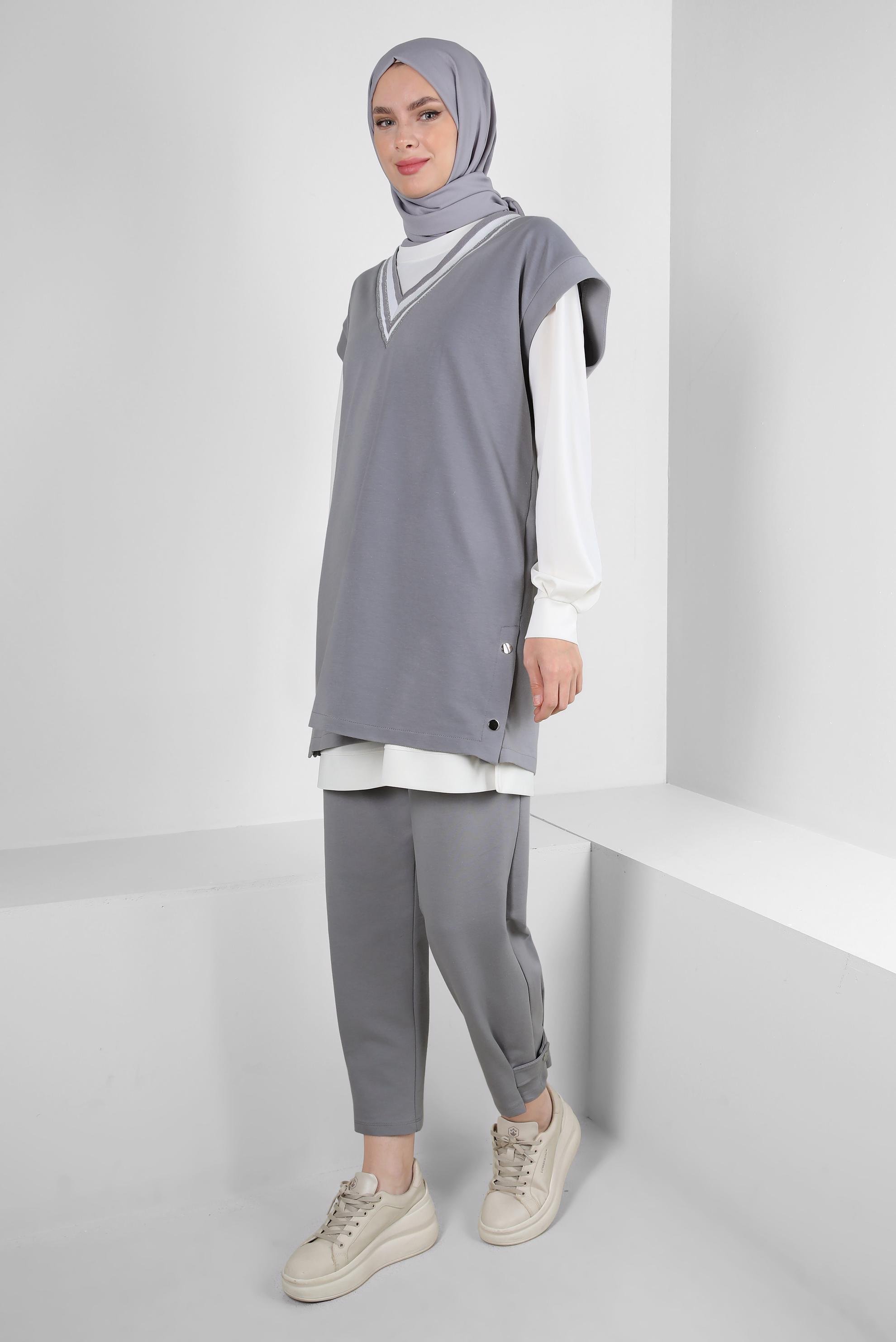 Tesettür giyim GRİ ŞERİT DETAYLI SÜVETERLİ EŞOFMAN TAKIM 43805