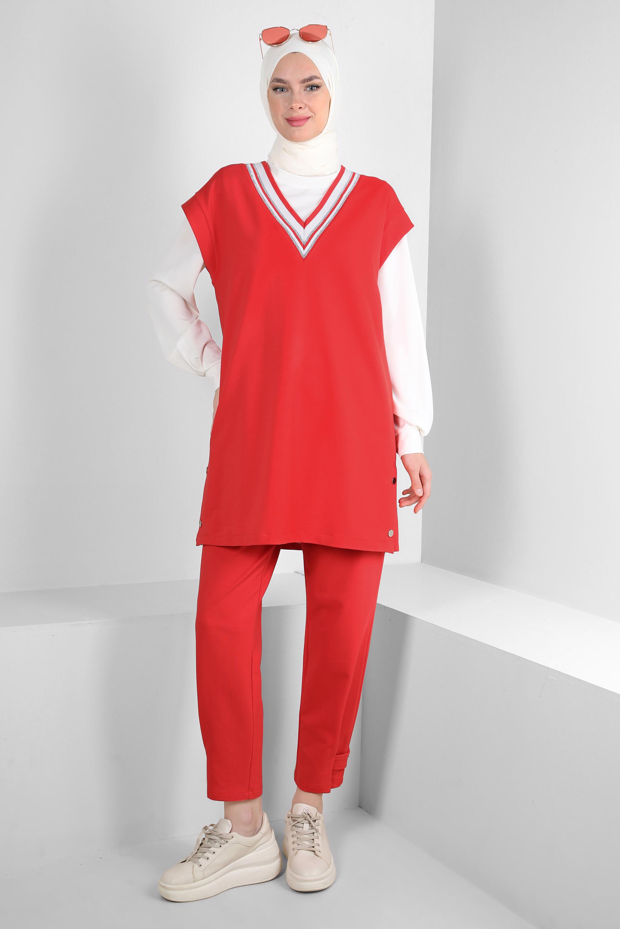 Hijab clothing RED STRIPED TRACKSUIT SET WITH SWEATER 43805