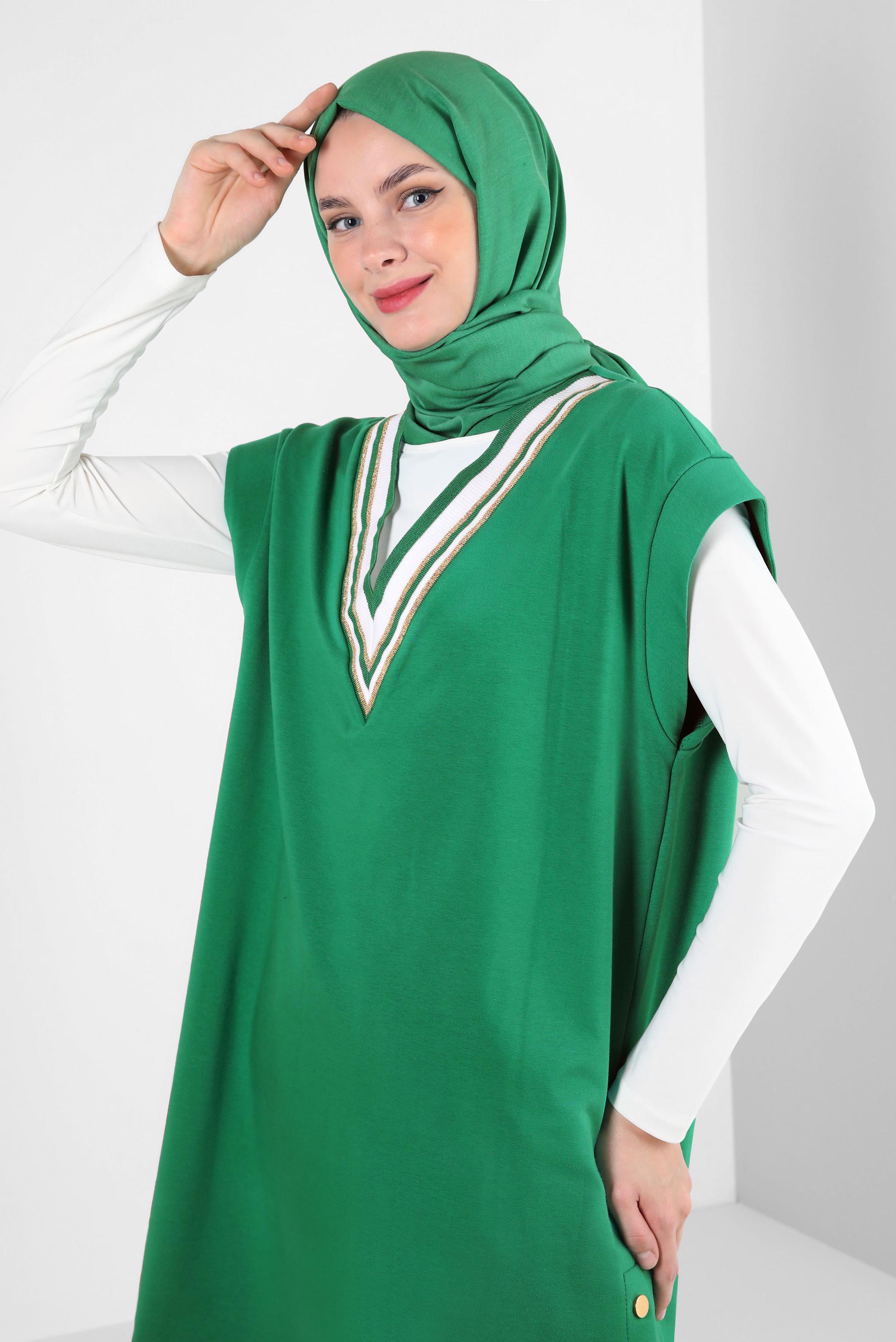 Tesettür giyim YEŞİL ŞERİT DETAYLI SÜVETERLİ EŞOFMAN TAKIM 43805