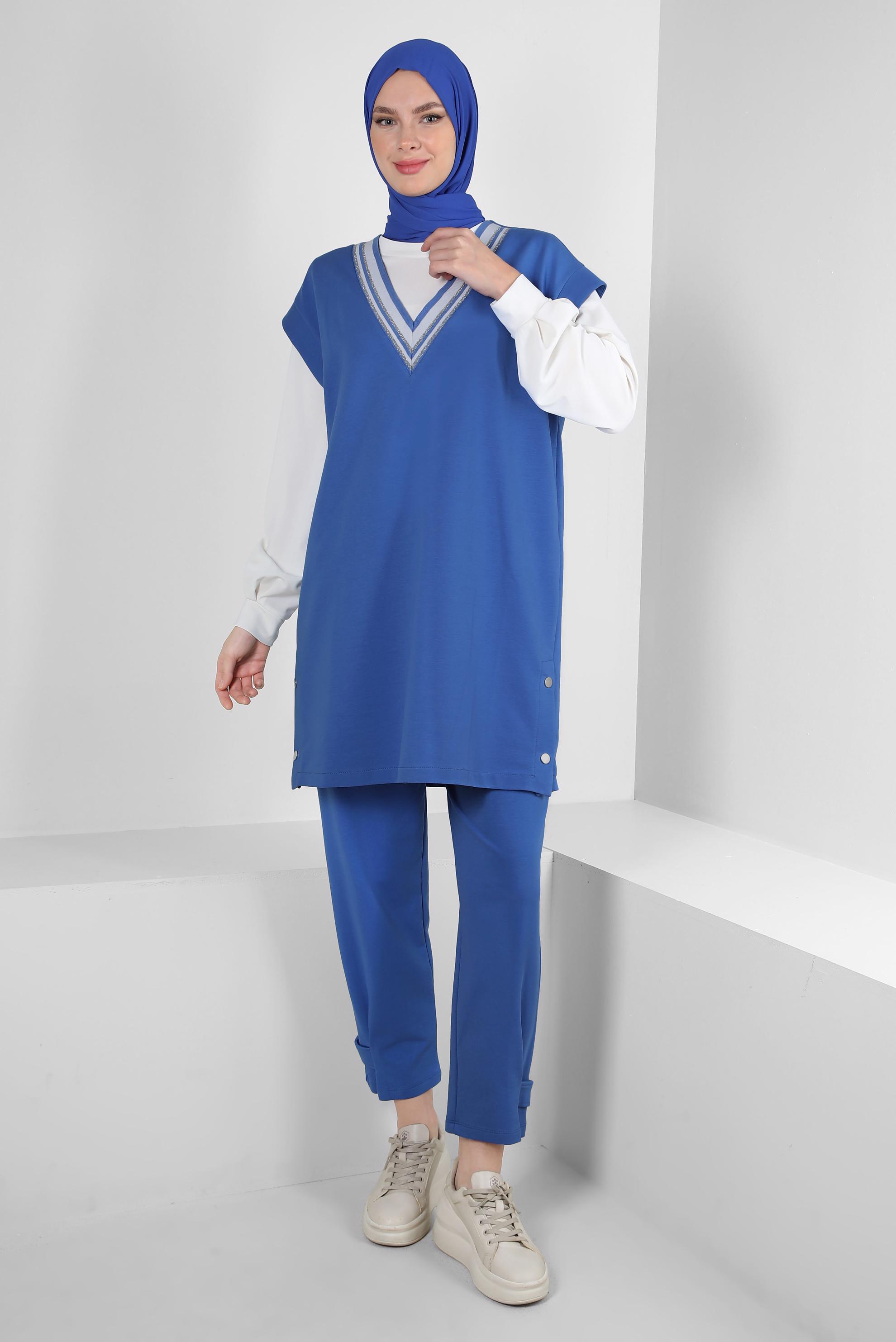 Tesettür giyim MAVİ ŞERİT DETAYLI SÜVETERLİ EŞOFMAN TAKIM 43805