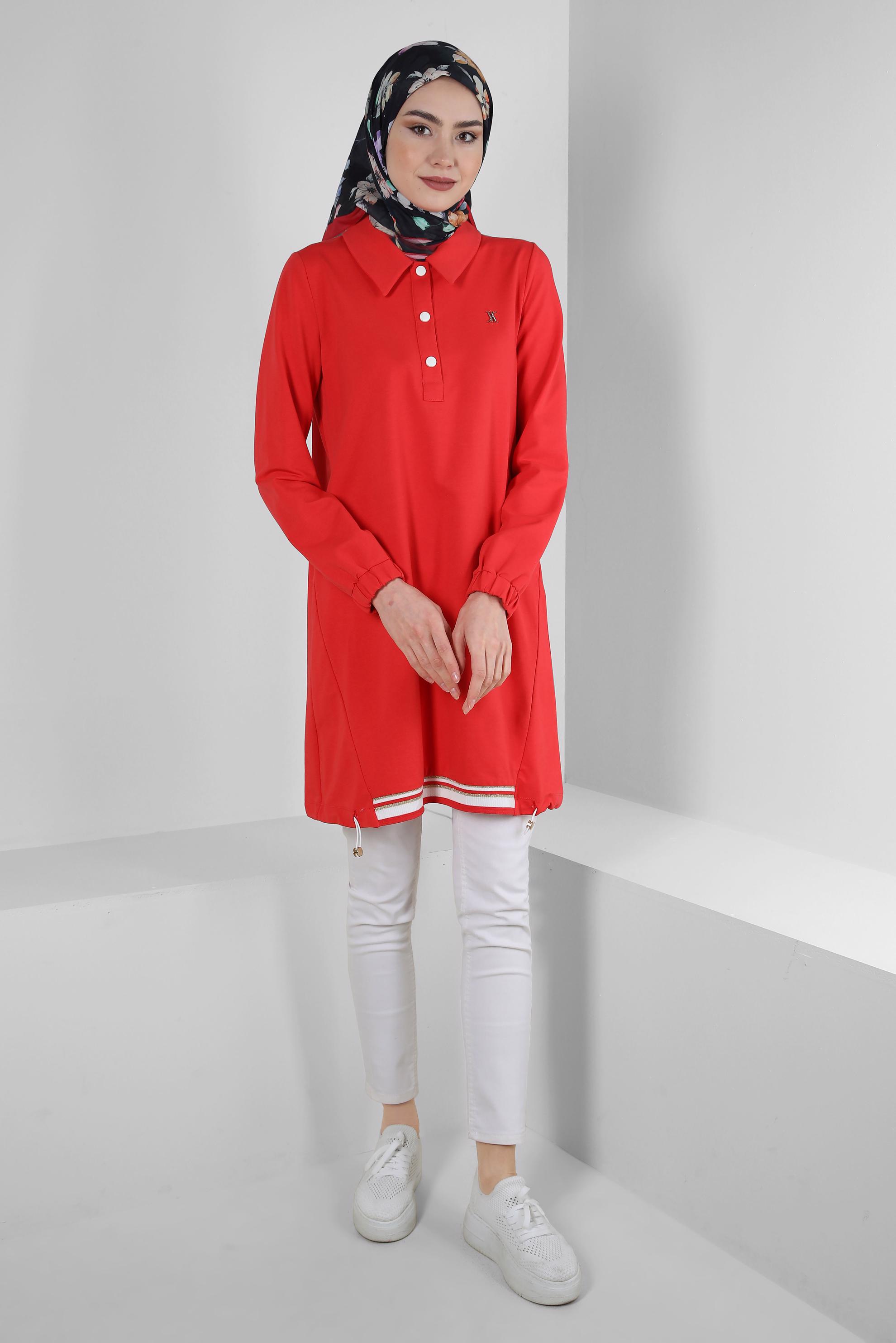 Tesettür giyim KIRMIZI POLO YAKA DÜĞMELİ EŞOFMAN TUNİK 43844