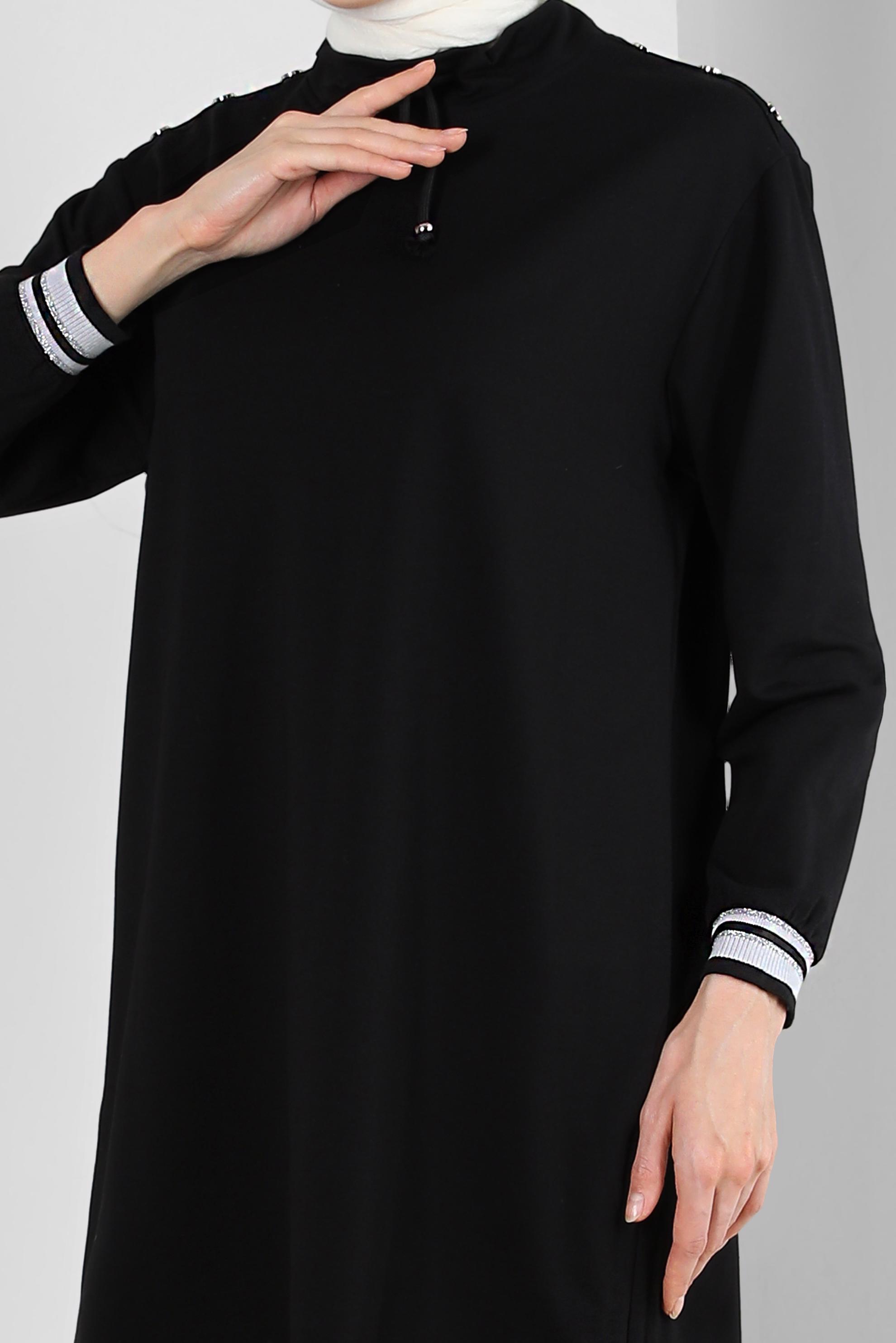 Tesettür giyim SİYAH YAKASI BÜZGÜLÜ EŞOFMAN TUNİK 43845