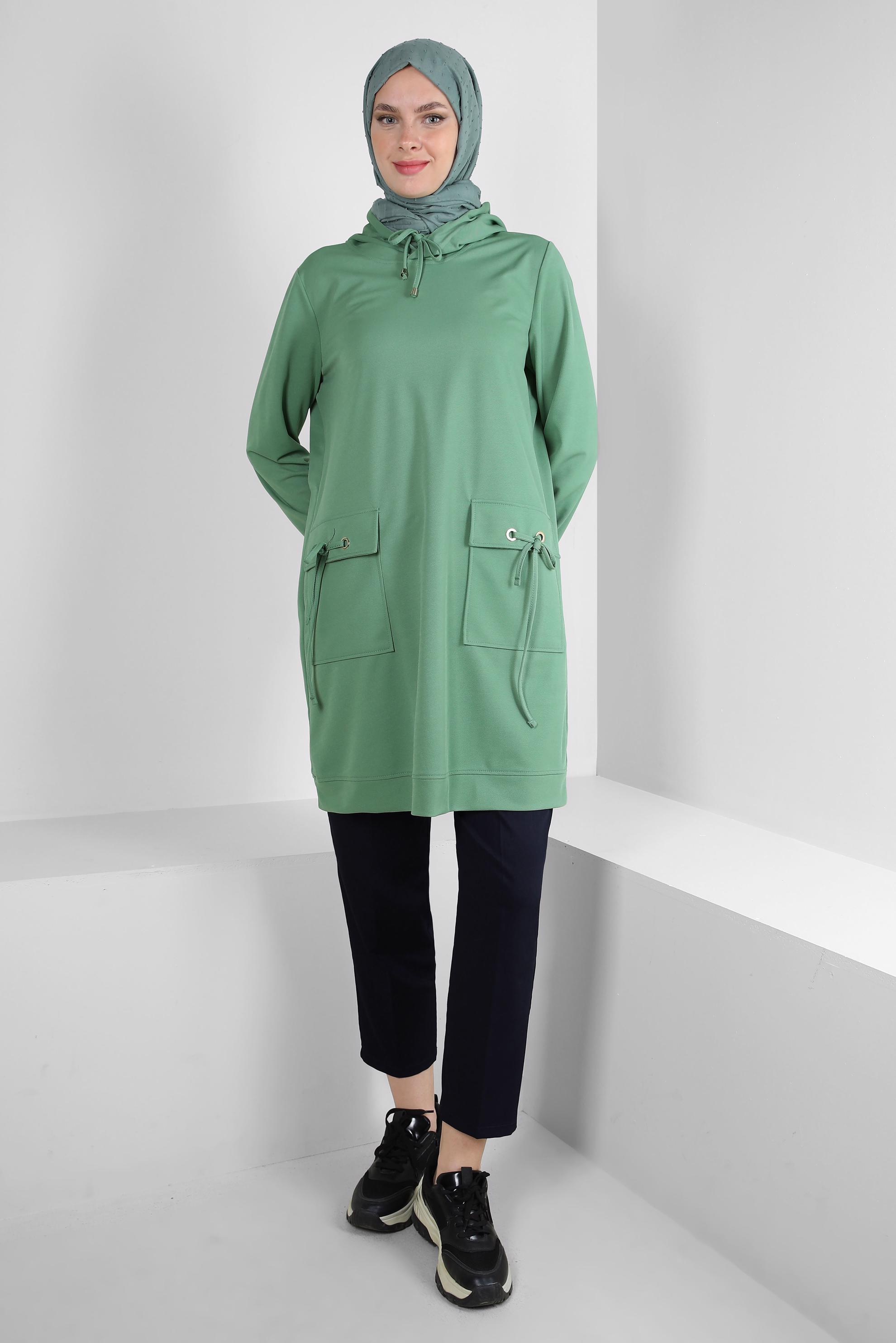 Tesettür giyim YEŞİL KAPÜŞONLU CEP DETAYLI EŞOFMAN TUNİK 43850