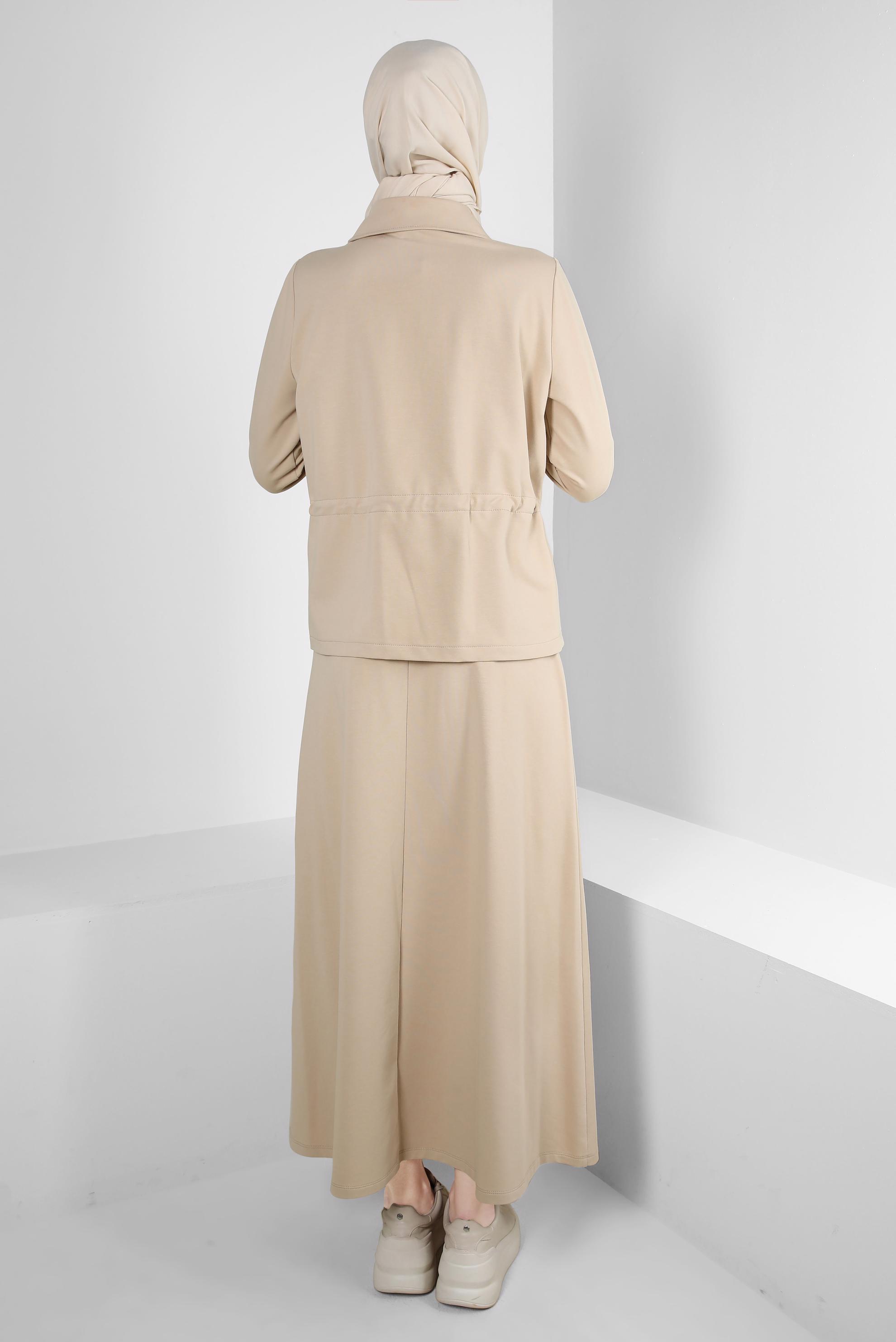 Tesettür giyim BEJ BELİ BÜZGÜLÜ FERMUARLI ETEKLİ EŞOFMAN TAKIM 43876