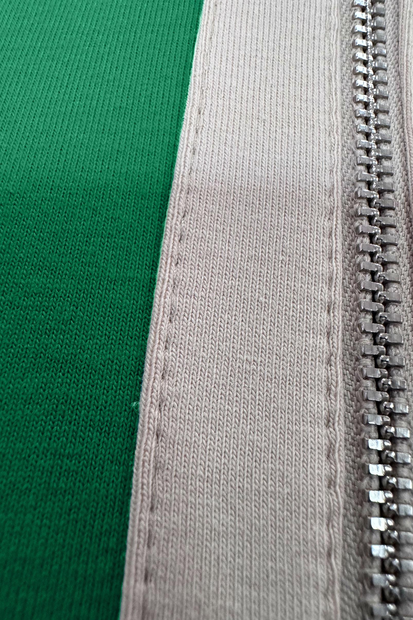 Tesettür giyim YEŞİL KAPÜŞONLU FERMUARLI EŞOFMAN TUNİK 43882