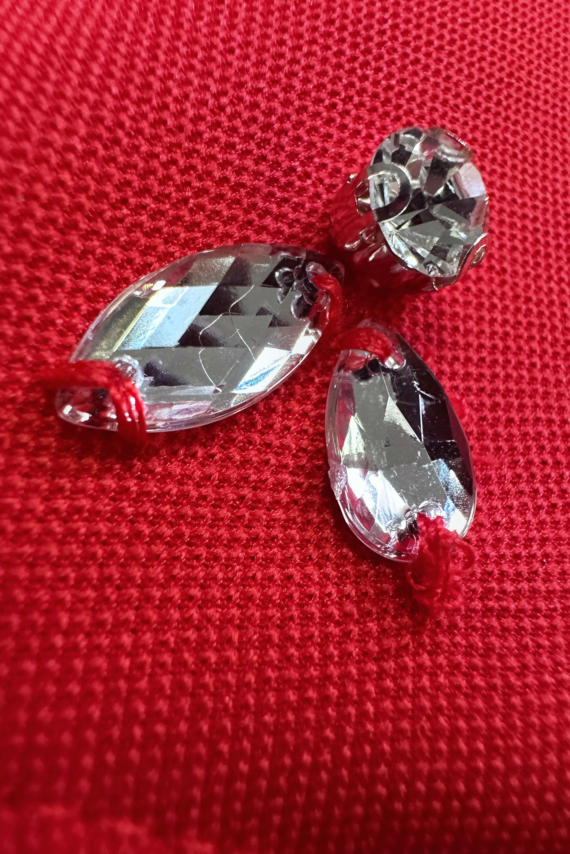 Tesettür giyim KIRMIZI BAĞLAMA DETAYLI TAŞLI EŞOFMAN TUNİK 43883