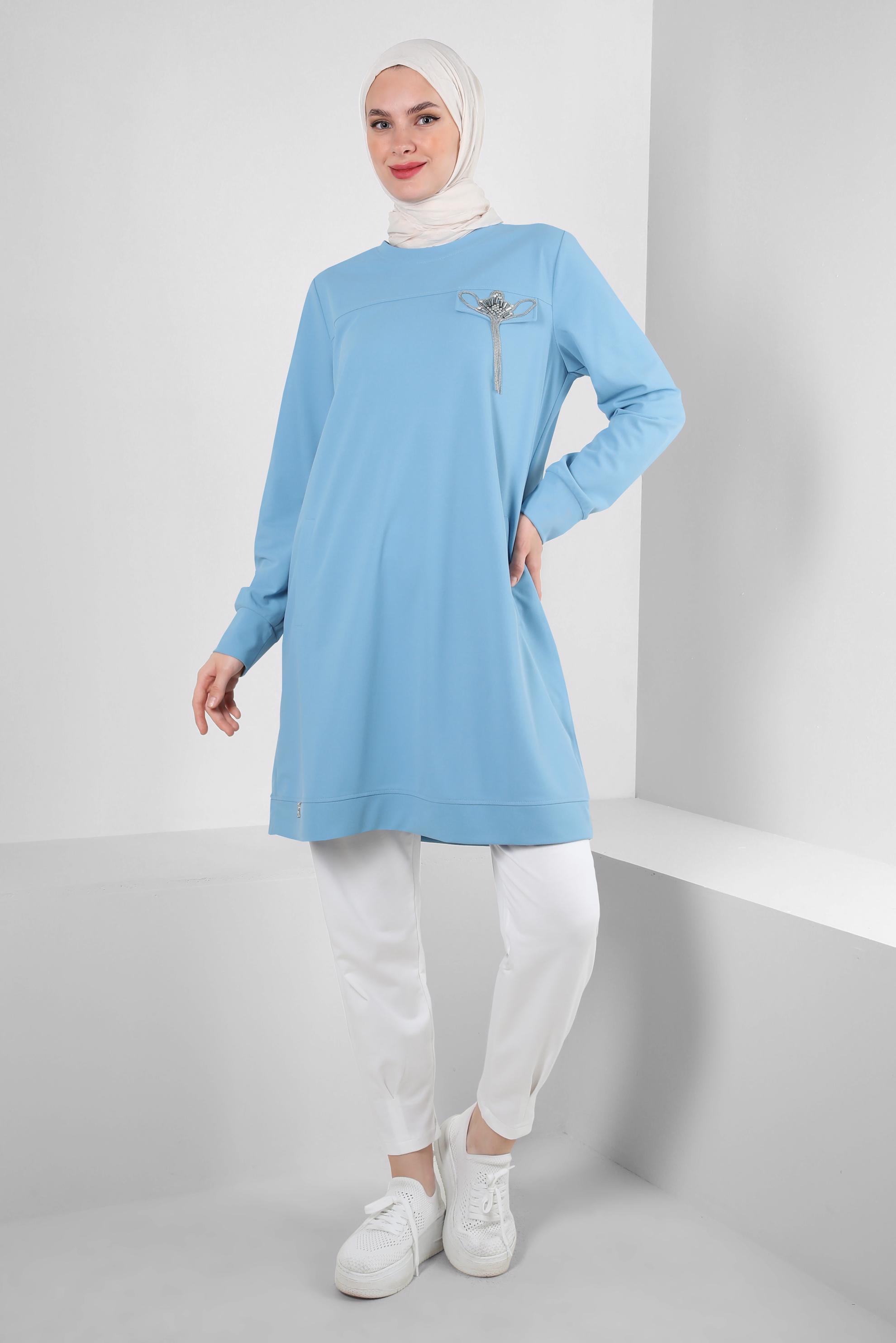 Tesettür giyim MAVİ TAŞ DETAYLI BİSİKLET YAKA EŞOFMAN TUNİK 43884