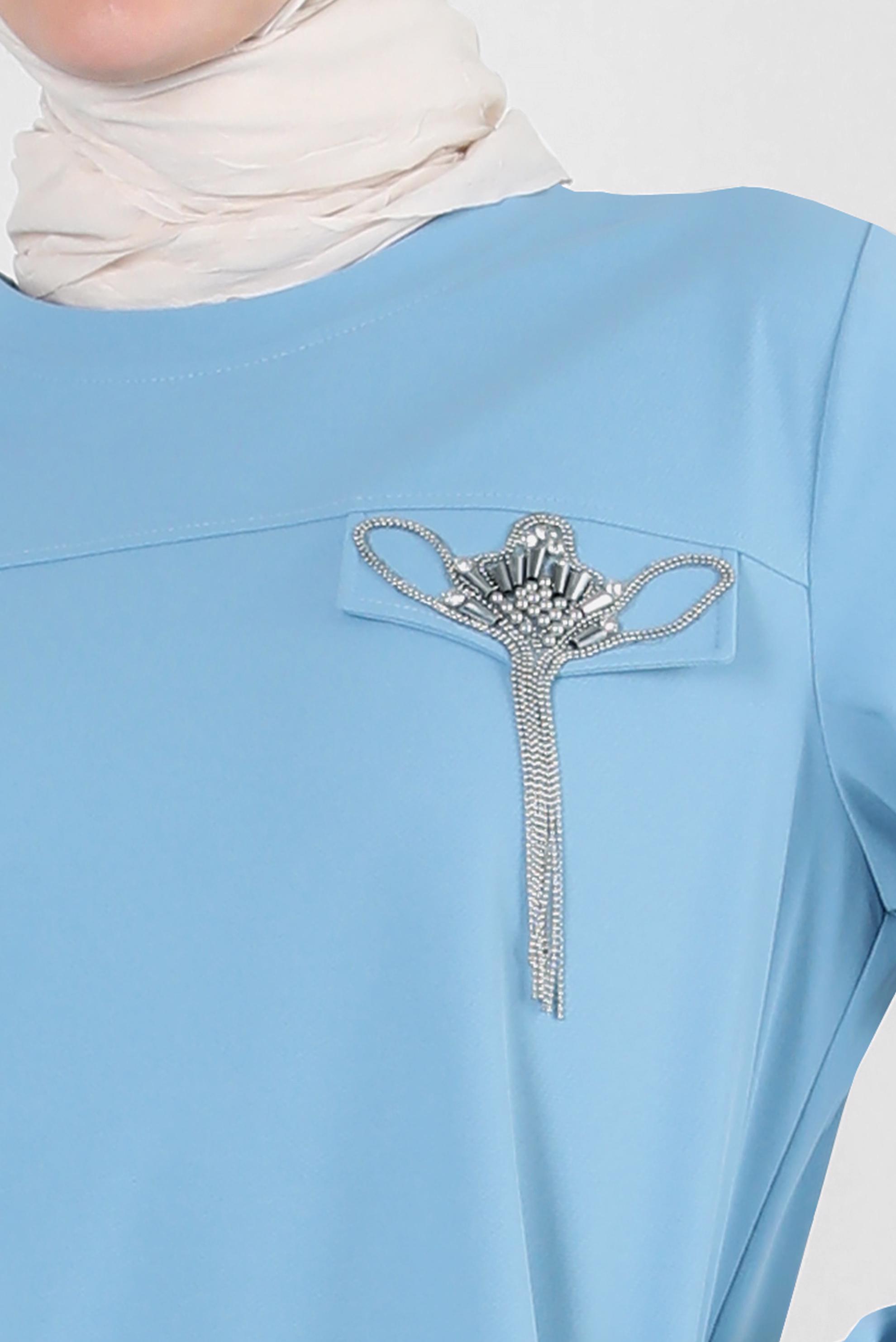 Tesettür giyim MAVİ TAŞ DETAYLI BİSİKLET YAKA EŞOFMAN TUNİK 43884