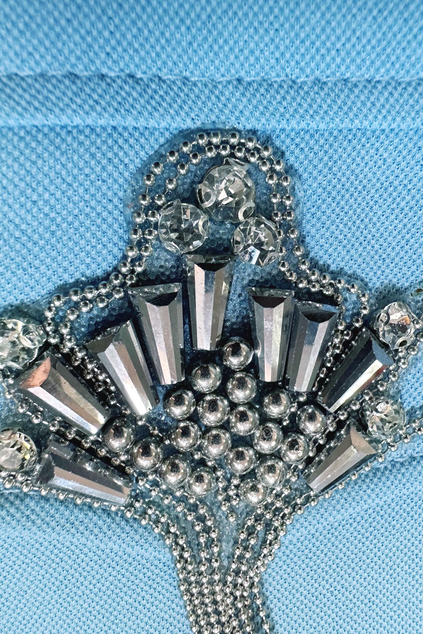 Tesettür giyim MAVİ TAŞ DETAYLI BİSİKLET YAKA EŞOFMAN TUNİK 43884