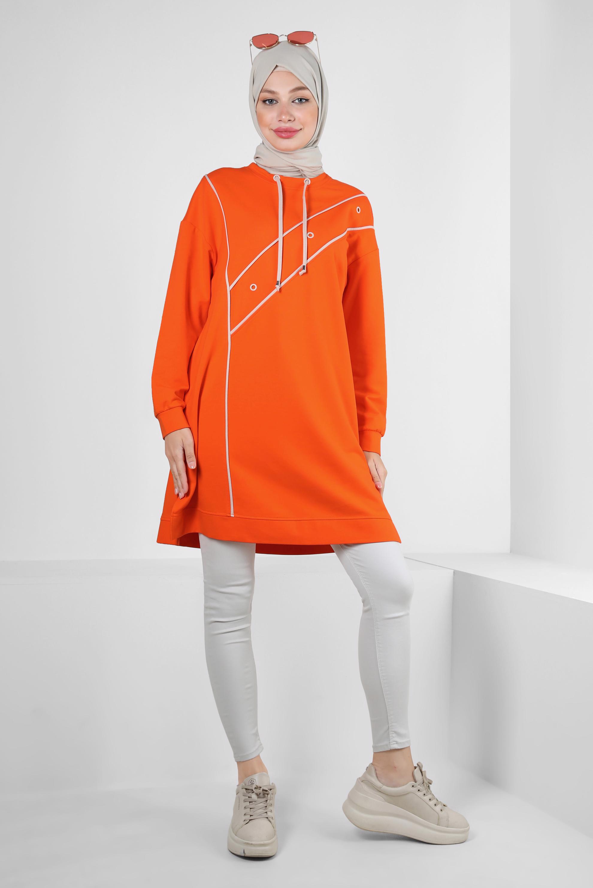 Tesettür giyim TURUNCU KUŞGÖZÜ DETAYLI YAKASI BAĞCIKLI EŞOFMAN TUNİK 43887