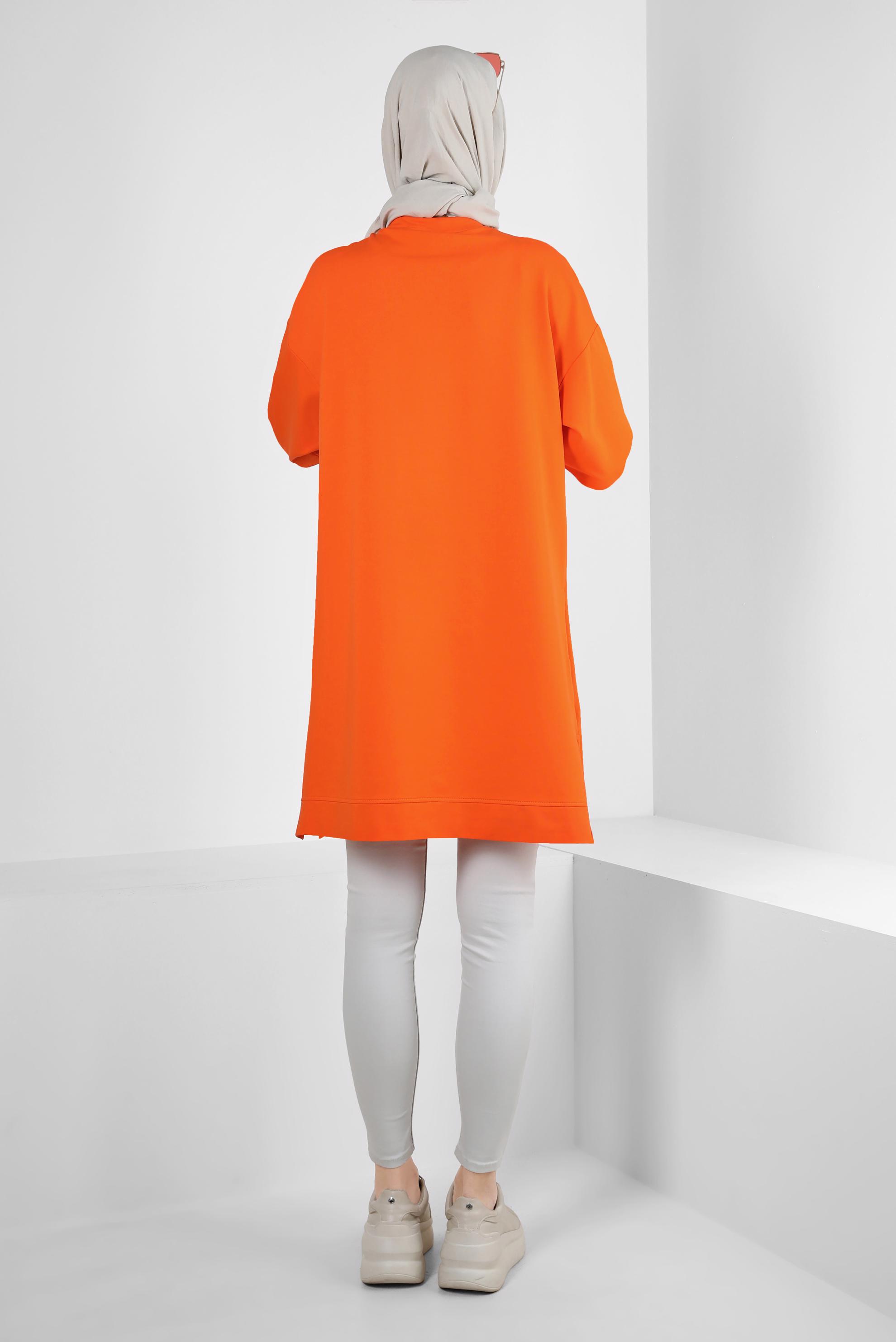 Tesettür giyim TURUNCU KUŞGÖZÜ DETAYLI YAKASI BAĞCIKLI EŞOFMAN TUNİK 43887