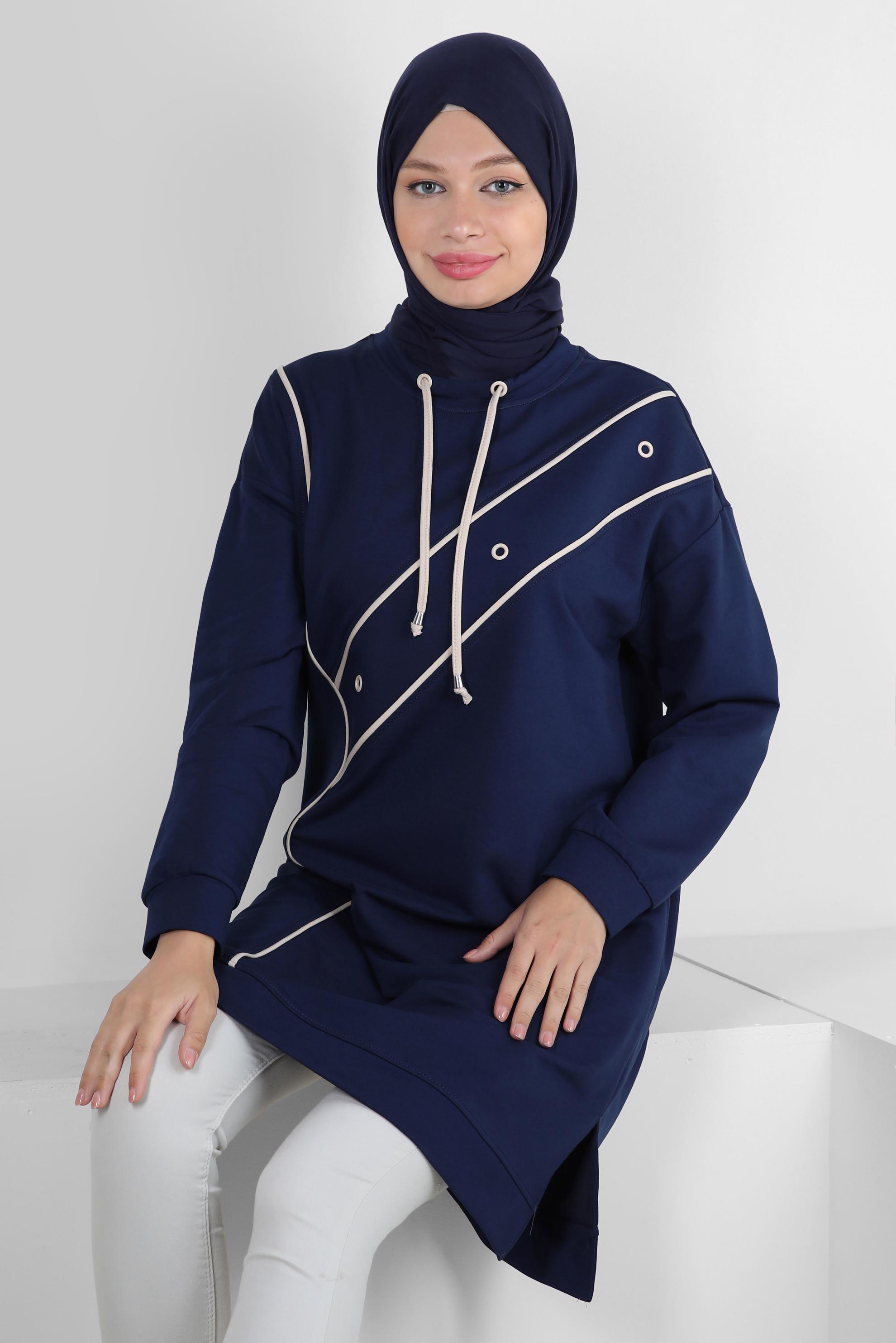 Tesettür giyim LACİVERT KUŞGÖZÜ DETAYLI YAKASI BAĞCIKLI EŞOFMAN TUNİK 43887