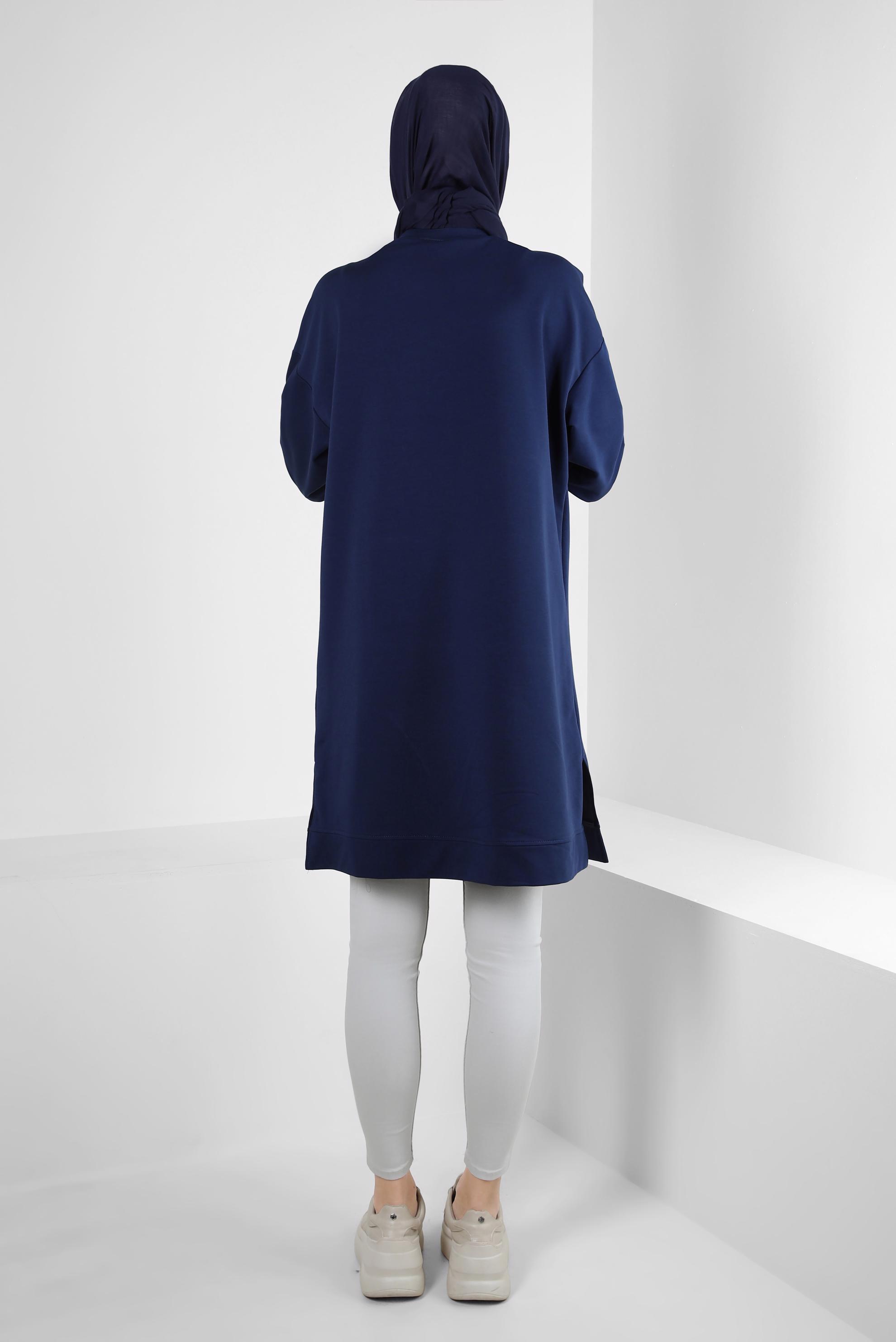 Tesettür giyim LACİVERT KUŞGÖZÜ DETAYLI YAKASI BAĞCIKLI EŞOFMAN TUNİK 43887