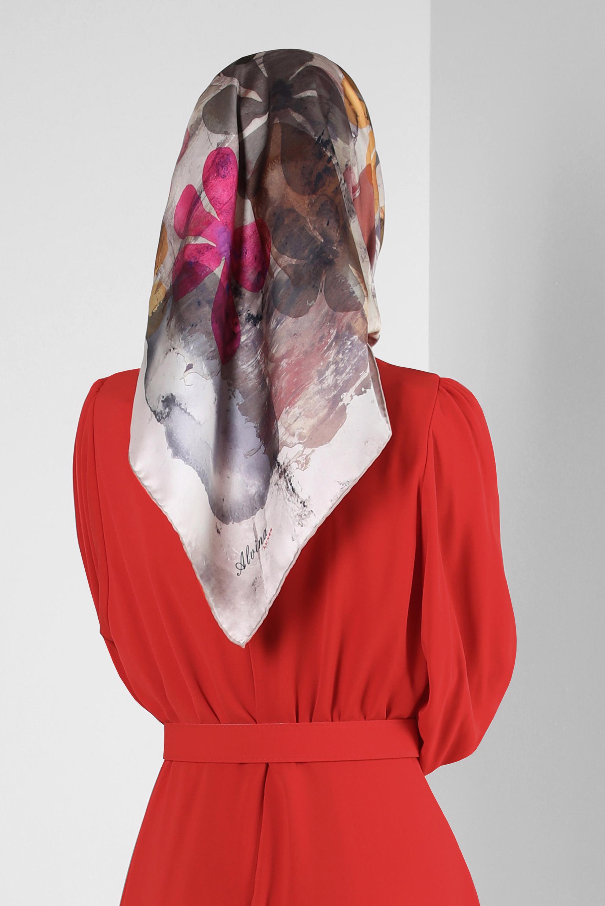 Tesettür giyim VİZON ALVİNA ÇİÇEK DESENLİ EŞARP 8227