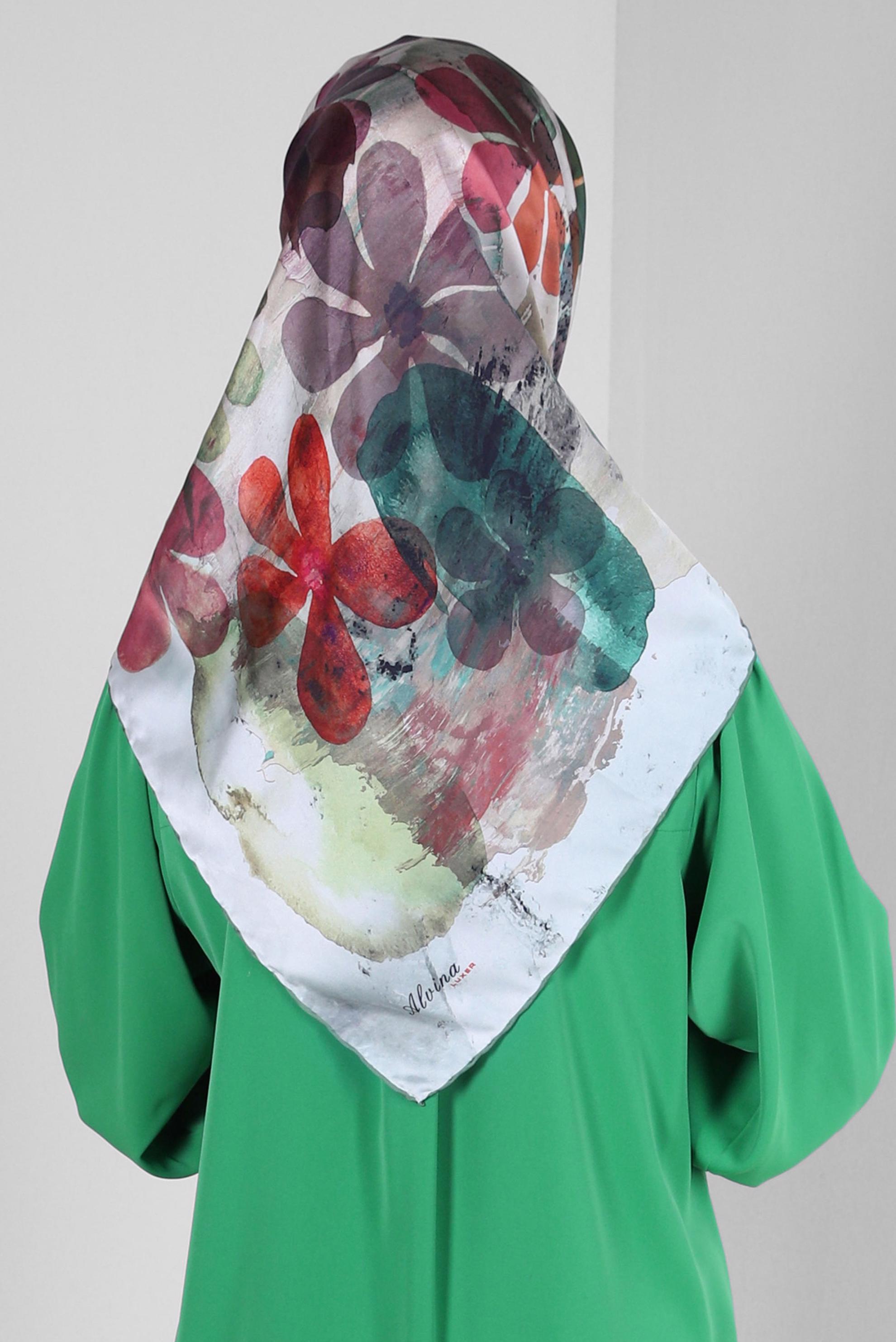 Tesettür giyim YEŞİL ALVİNA ÇİÇEK DESENLİ EŞARP 8227