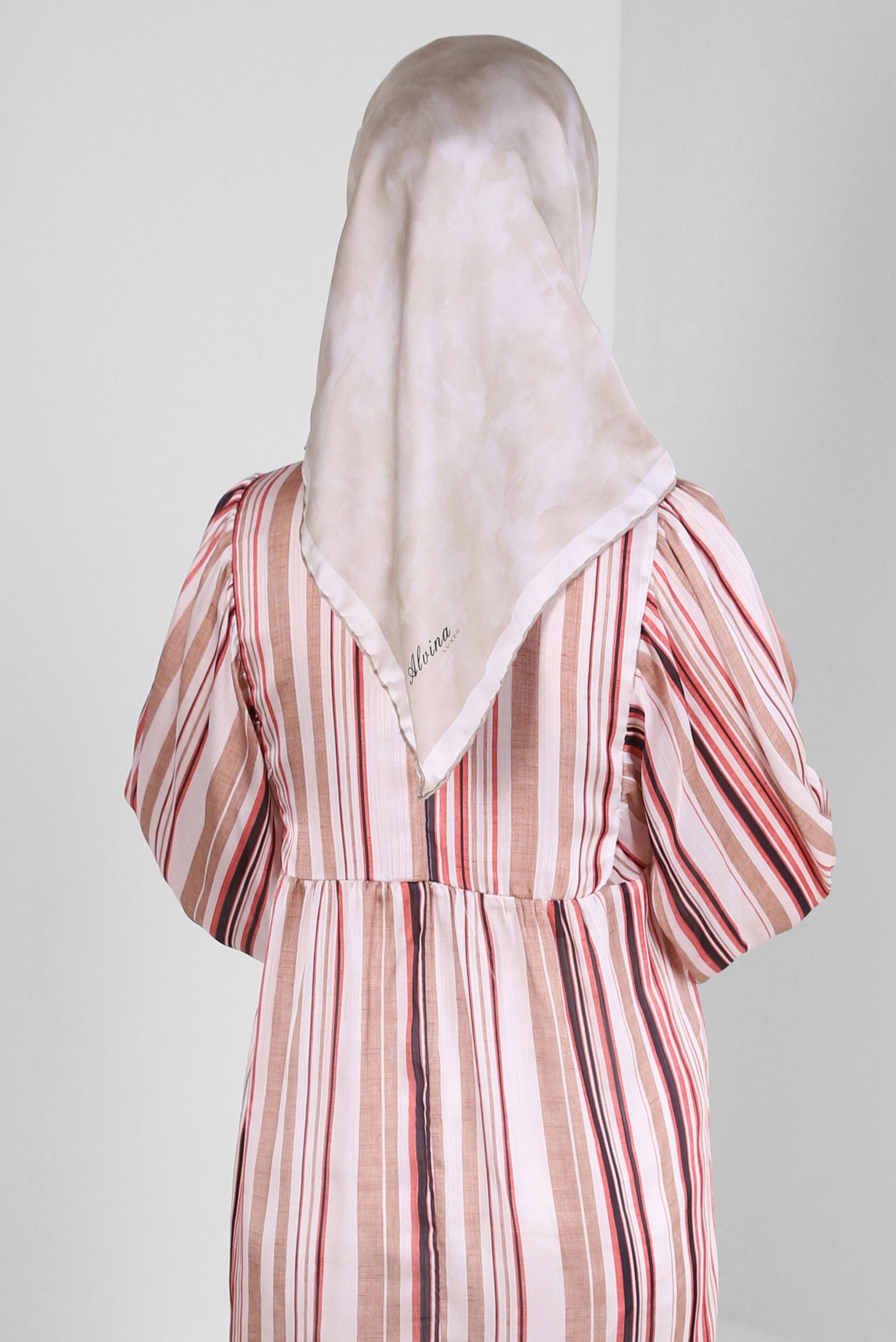 Tesettür giyim BEJ ALVİNA DİJİTAL EŞARP 8228