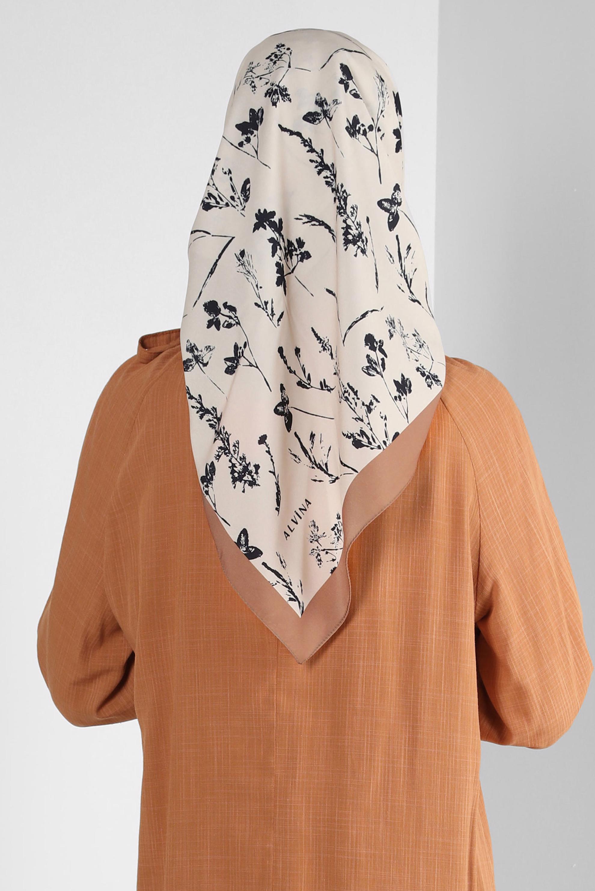 Tesettür giyim SARI ALVİNA ÇİÇEK DESEN EŞARP 8230