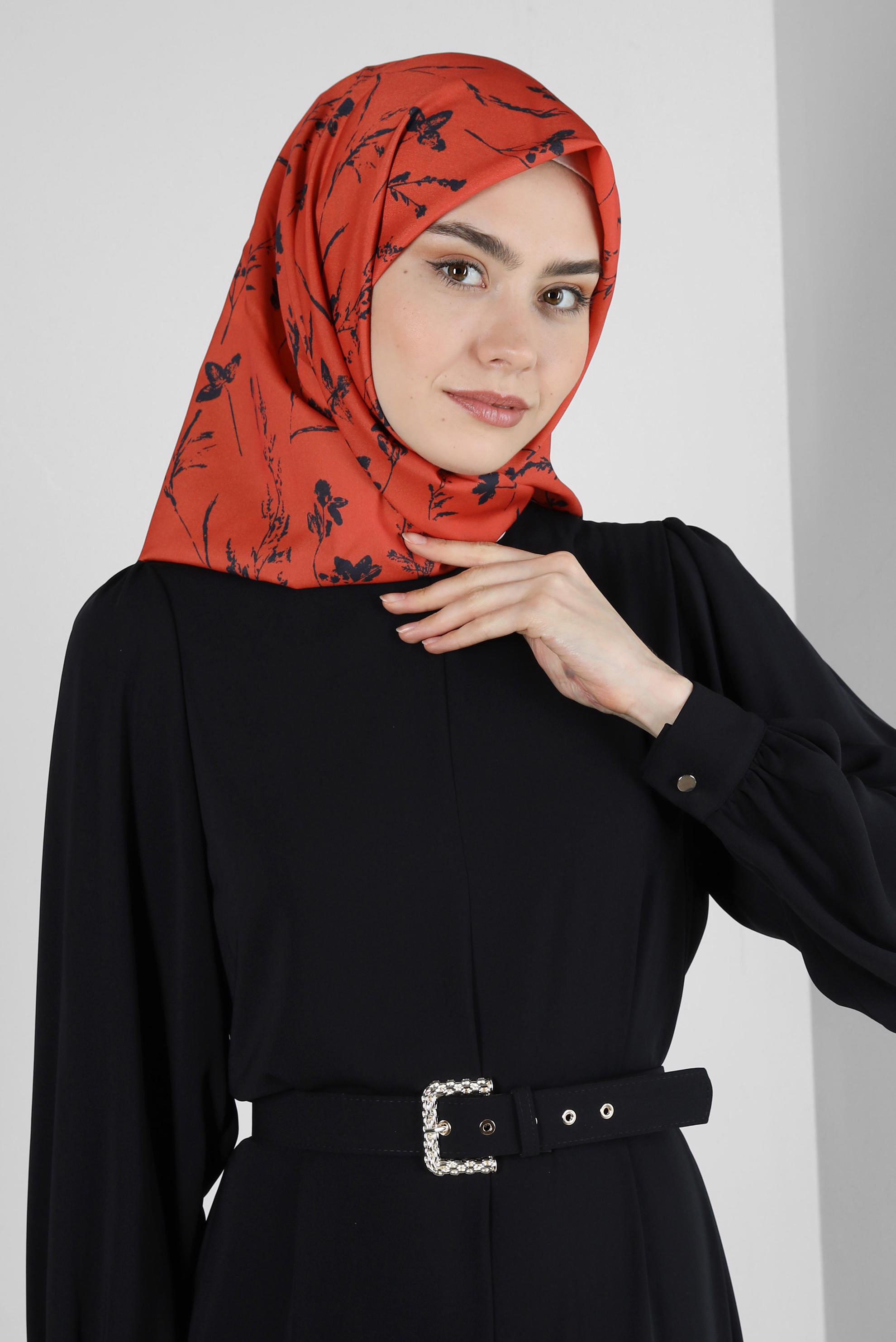 Tesettür giyim TURUNCU ALVİNA ÇİÇEK DESEN EŞARP 8230