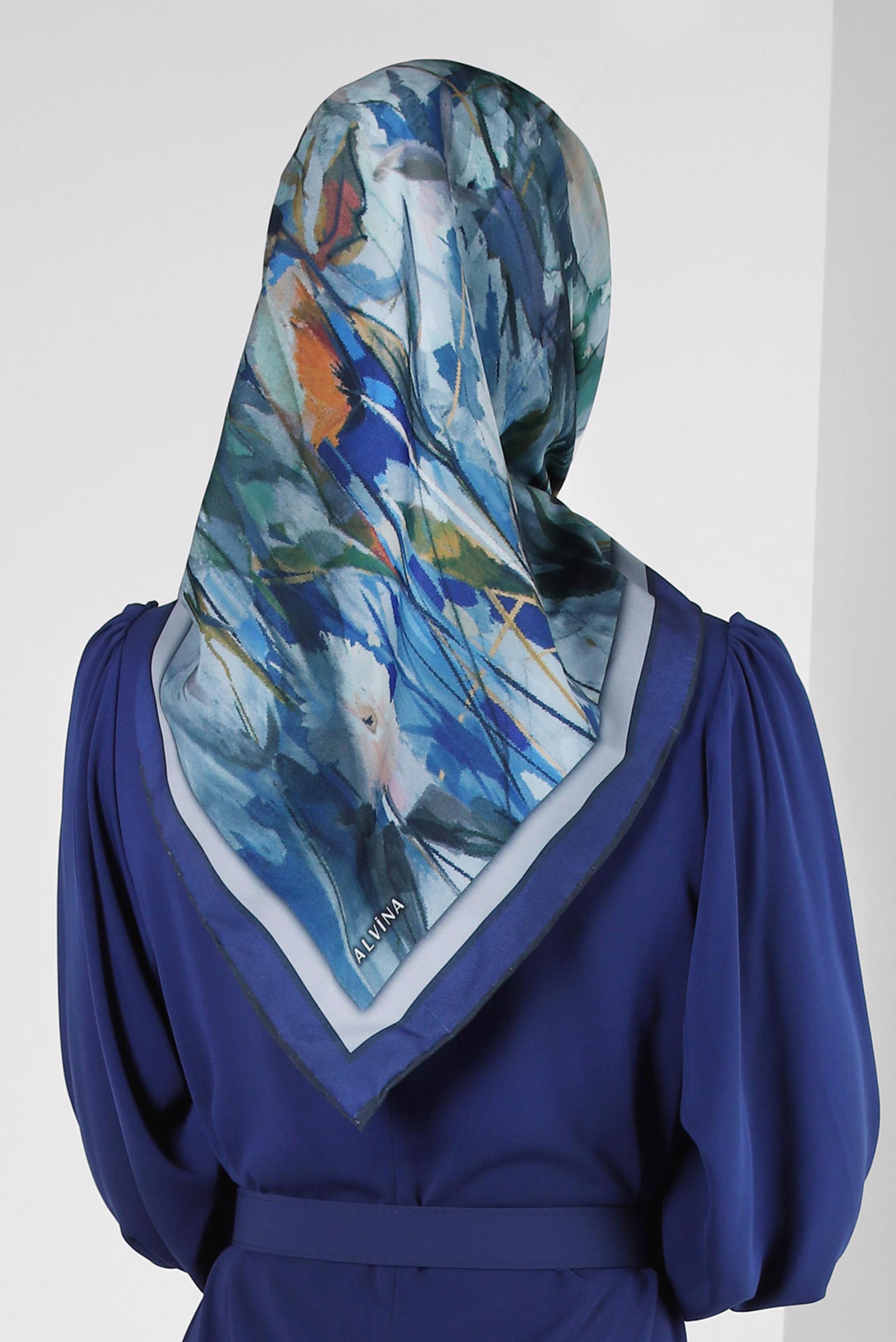 Tesettür giyim LACİVERT ALVİNA YAPRAK DESENLİ EŞARP 8231