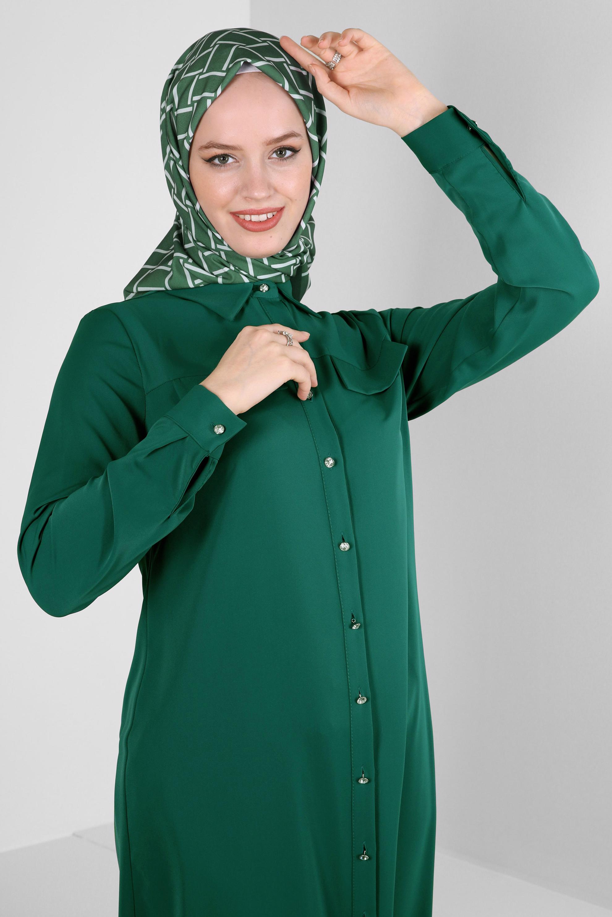 Tesettür giyim HAKİ ALVİNA KARE DESEN EŞARP 8232 