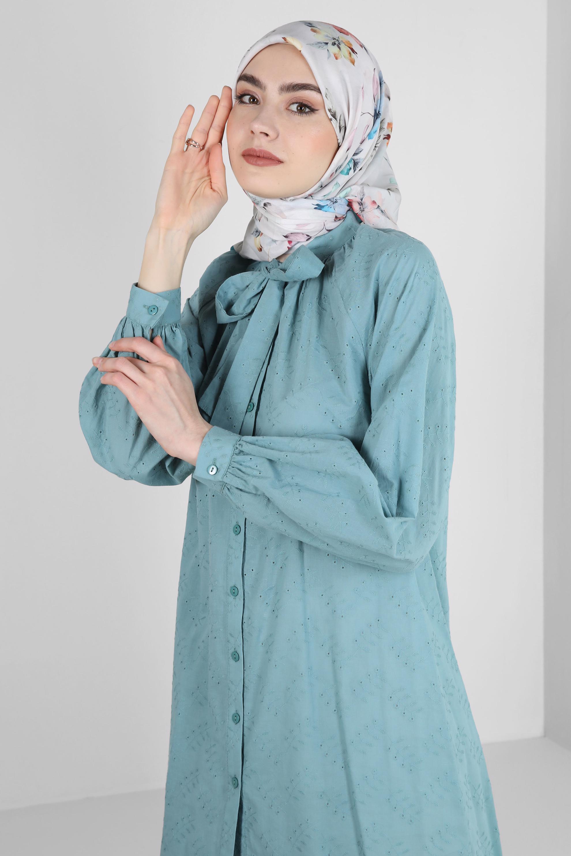 Tesettür giyim MAVİ ALVİNA ÇİÇEK DESENLİ EŞARP 8237