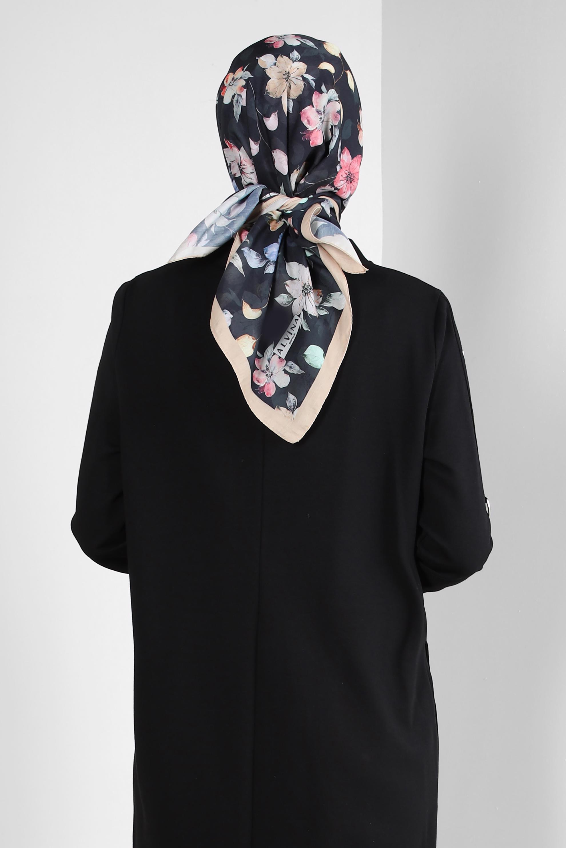 Tesettür giyim SİYAH ALVİNA ÇİÇEK DESENLİ EŞARP 8237