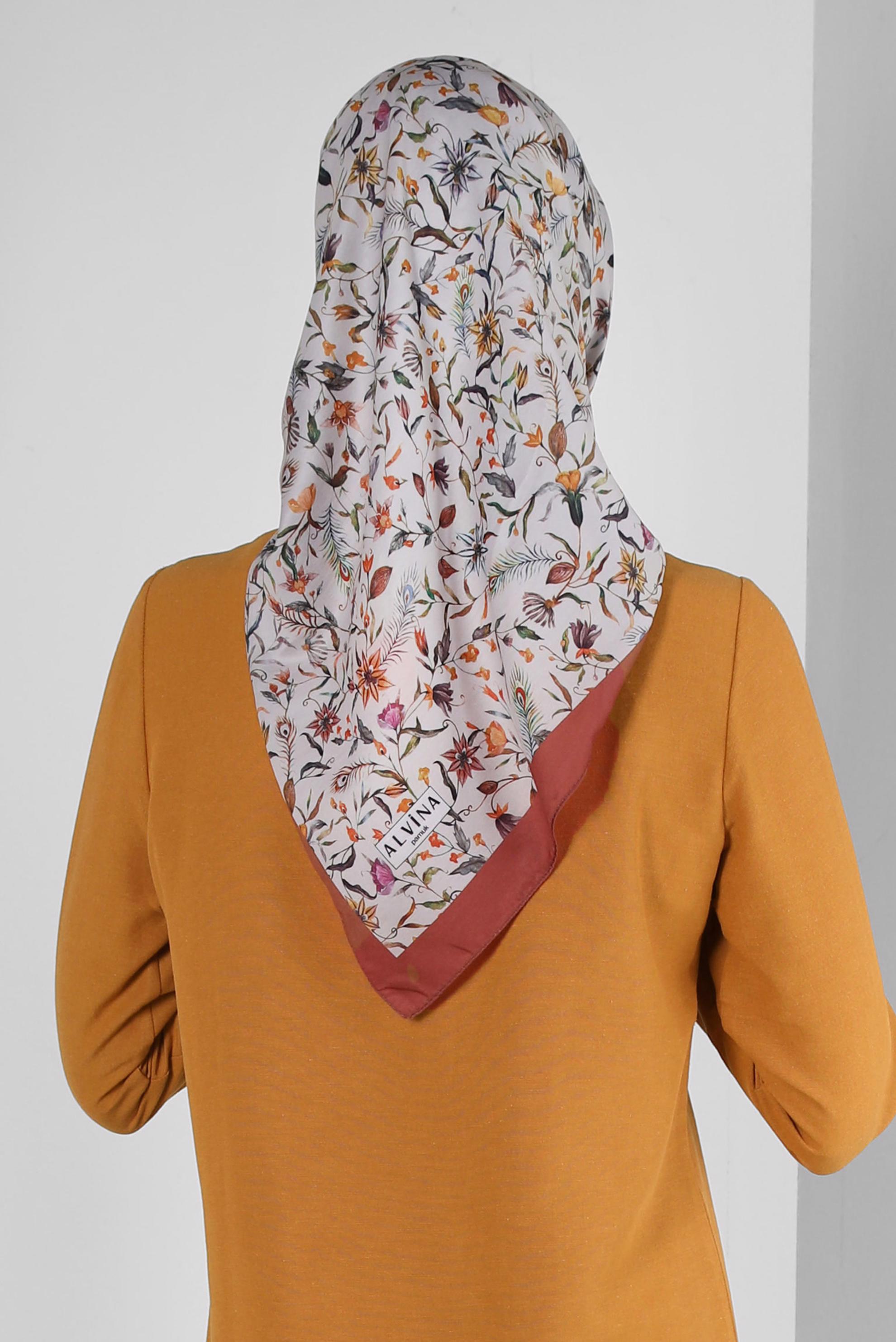 Tesettür giyim TABA ALVİNA PAMUK VİNTAGE DESEN EŞARP 8238