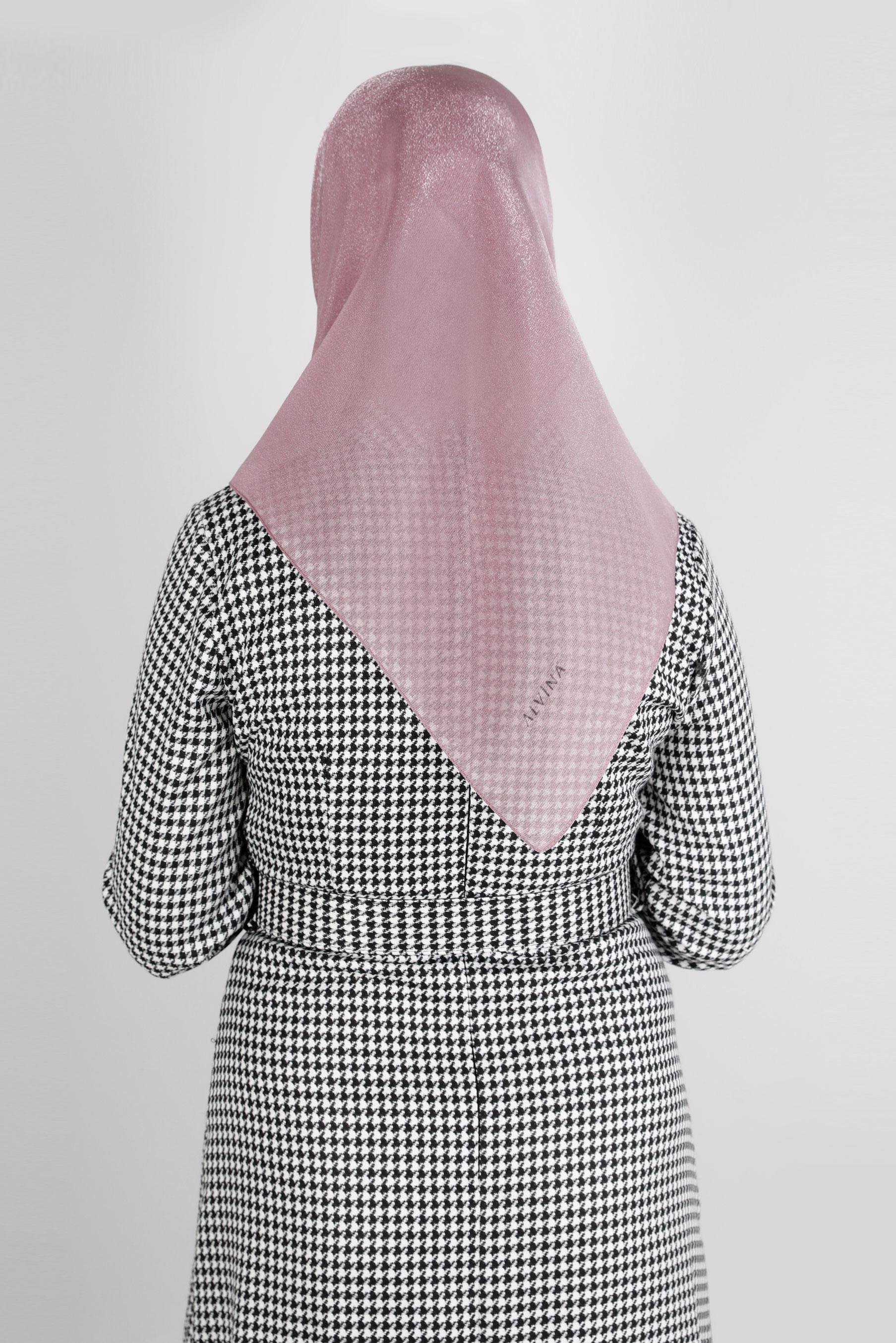 Tesettür giyim MOR ALVİNA DÜZ EŞARP 8239