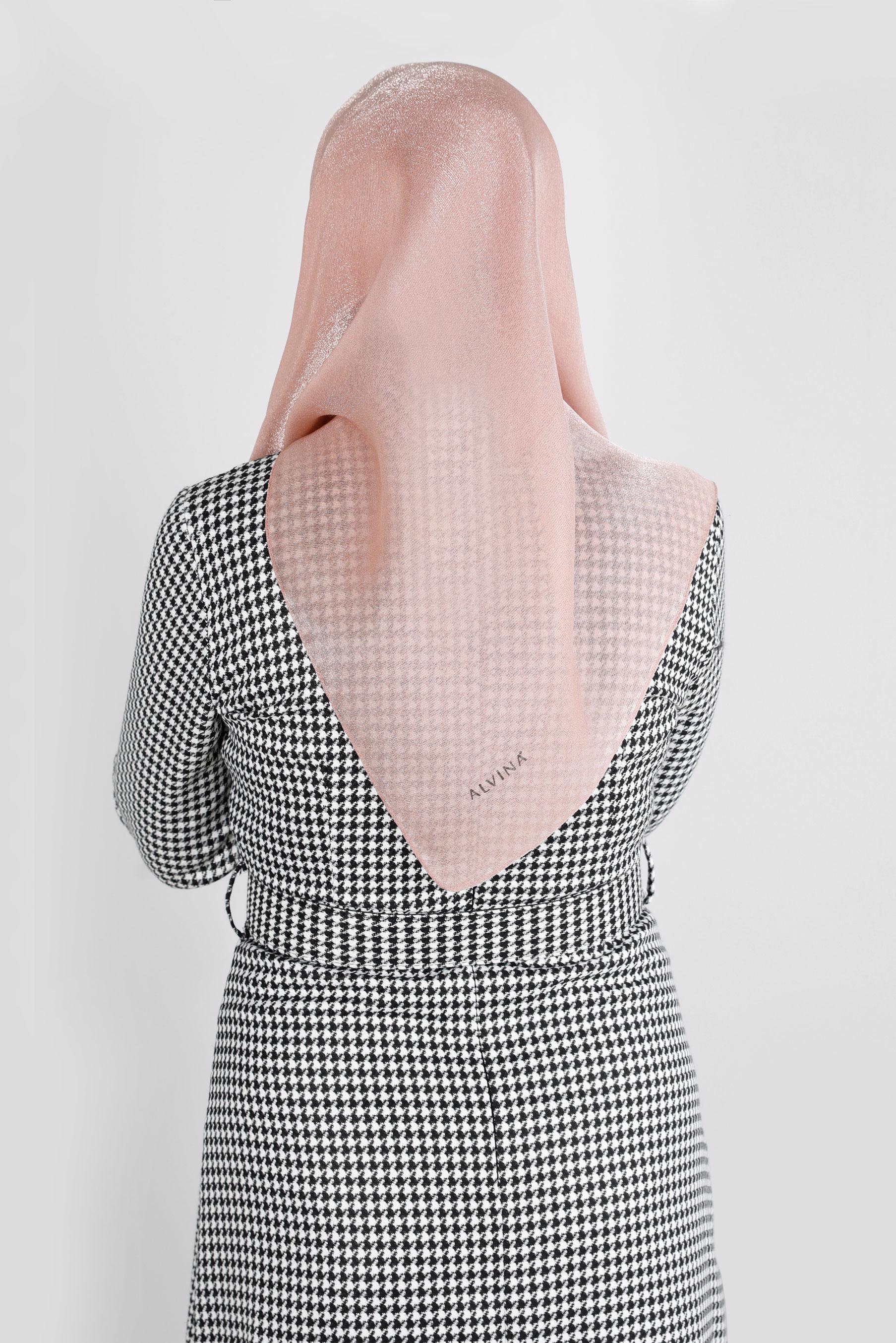 Tesettür giyim PUDRA ALVİNA DÜZ EŞARP 8239