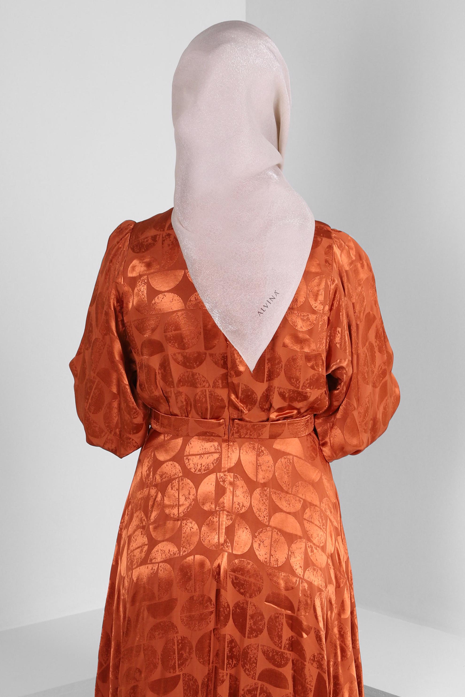 Tesettür giyim BEJ ALVİNA DÜZ EŞARP 8239