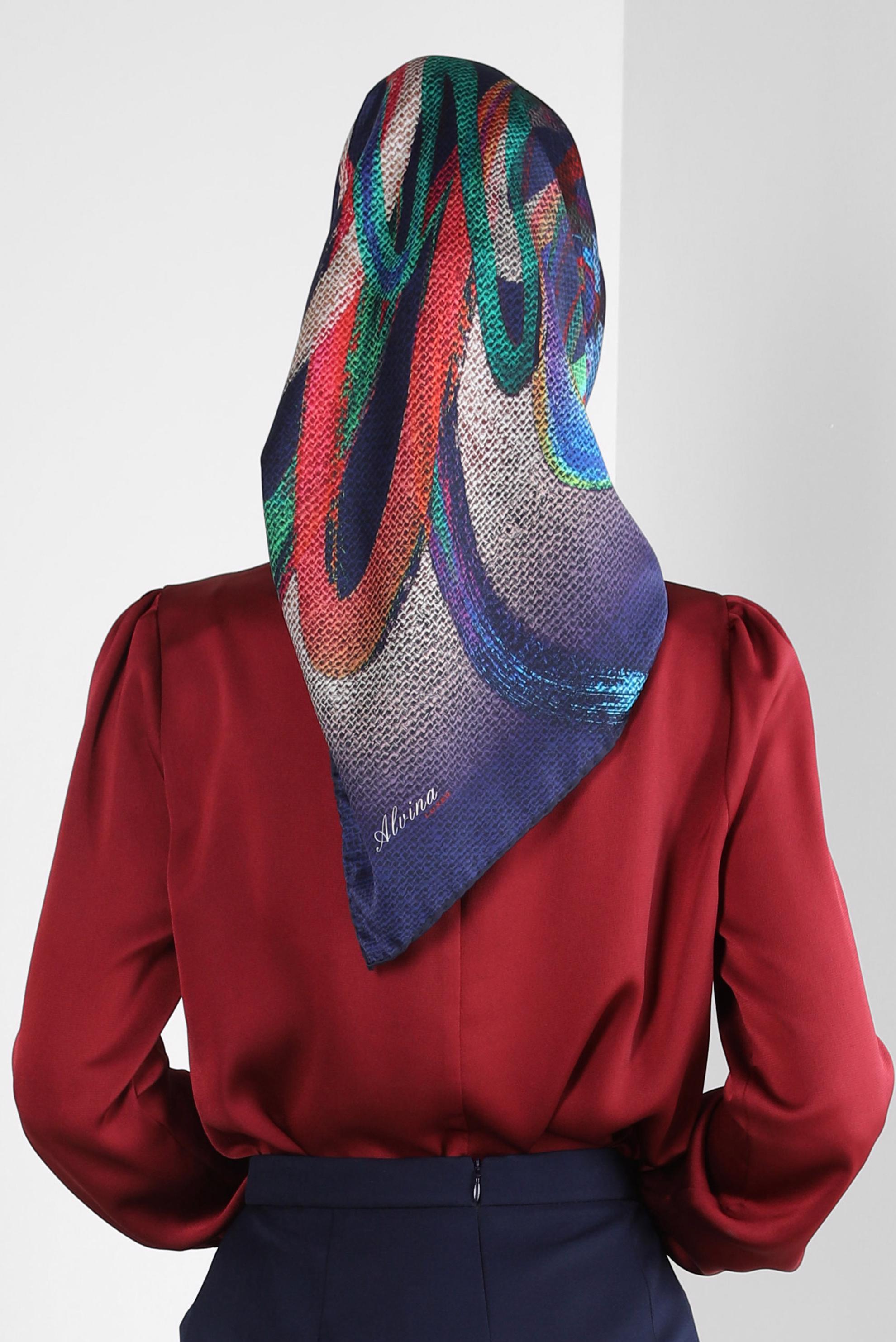 Tesettür giyim LACİVERT ALVİNA DESENLİ EŞARP 8245 