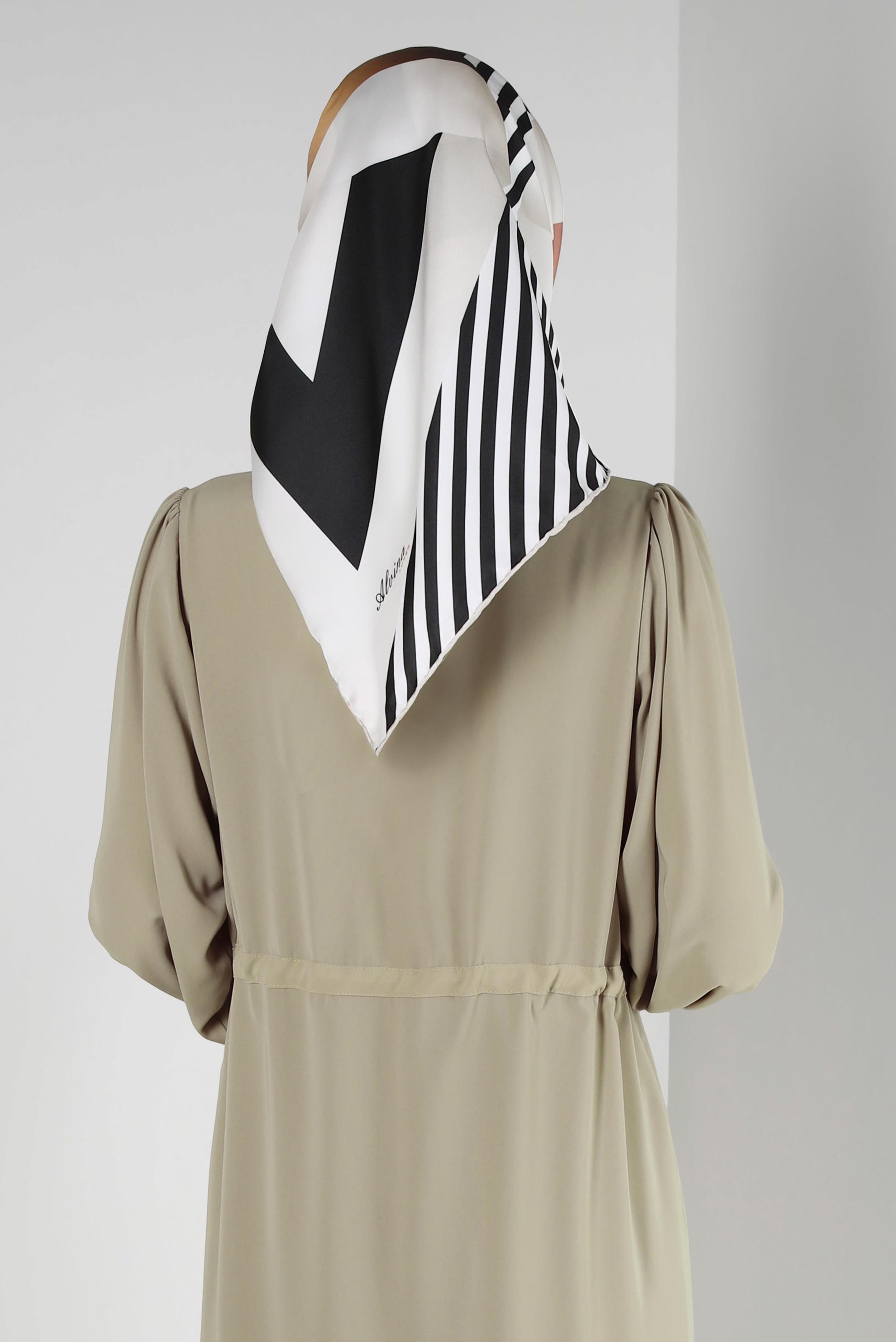 Tesettür giyim SİYAH ALVİNA ŞERİT DETAYLI EŞARP 8246 