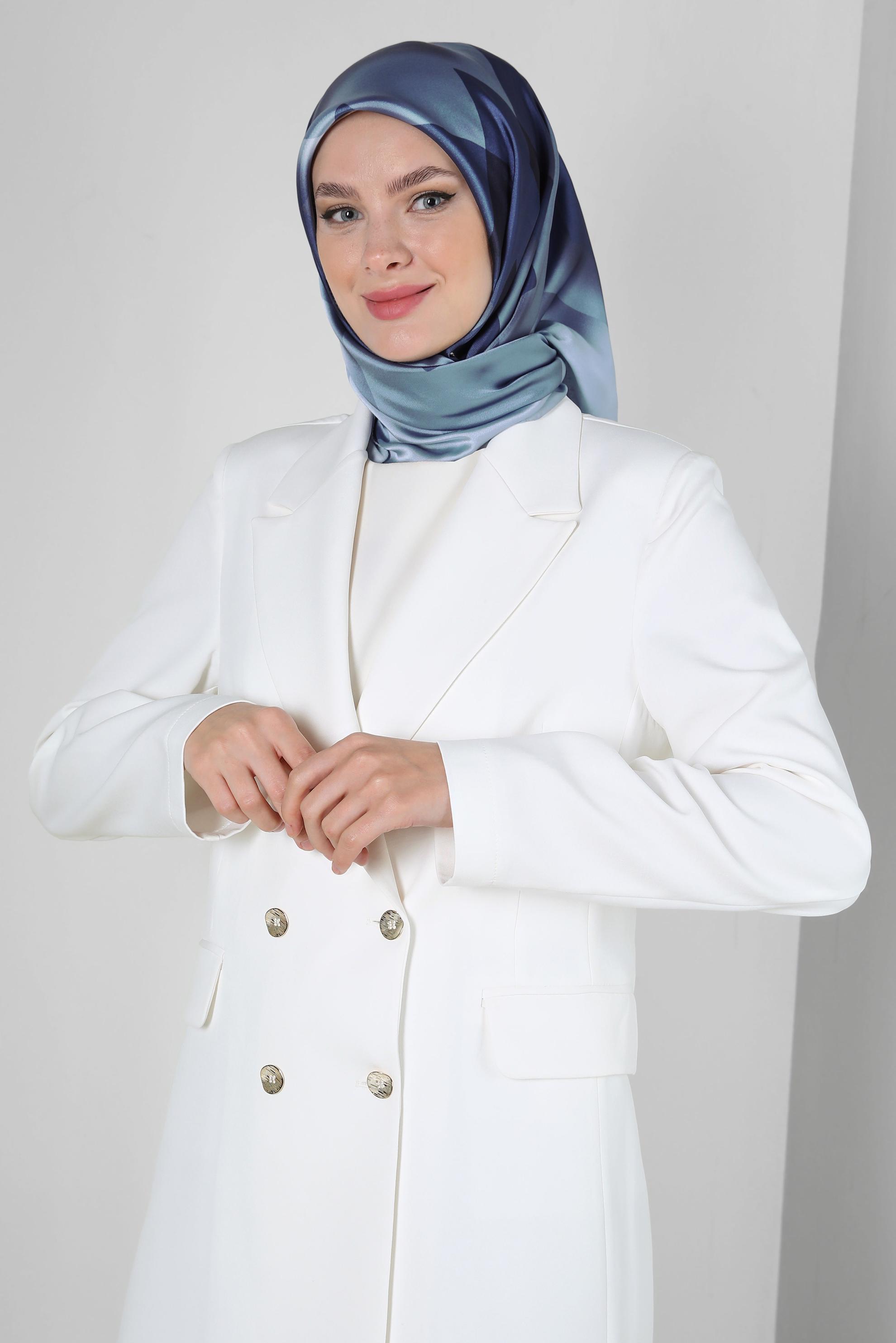 Tesettür giyim LACİVERT ALVİNA GEOMETRİK DESENLİ EŞARP 8250